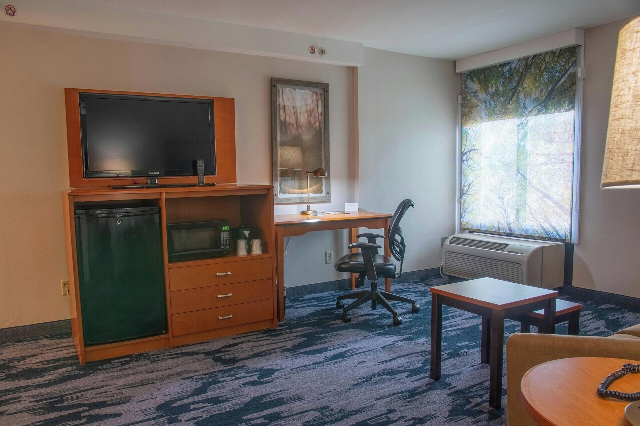 Suite Two Queen Beds