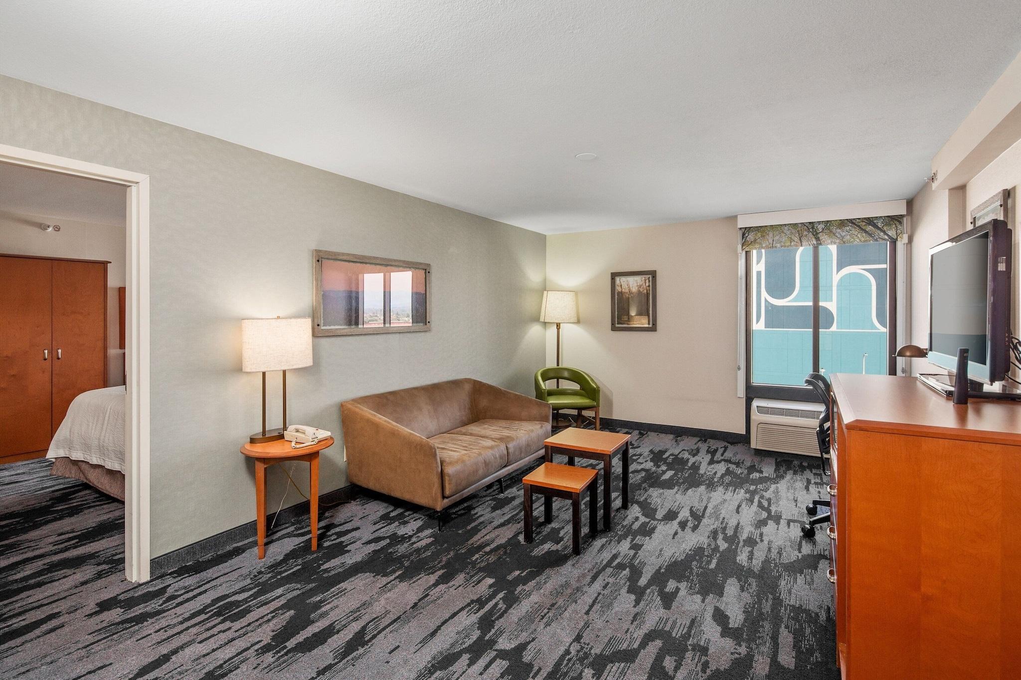 Suite Two Queen Beds