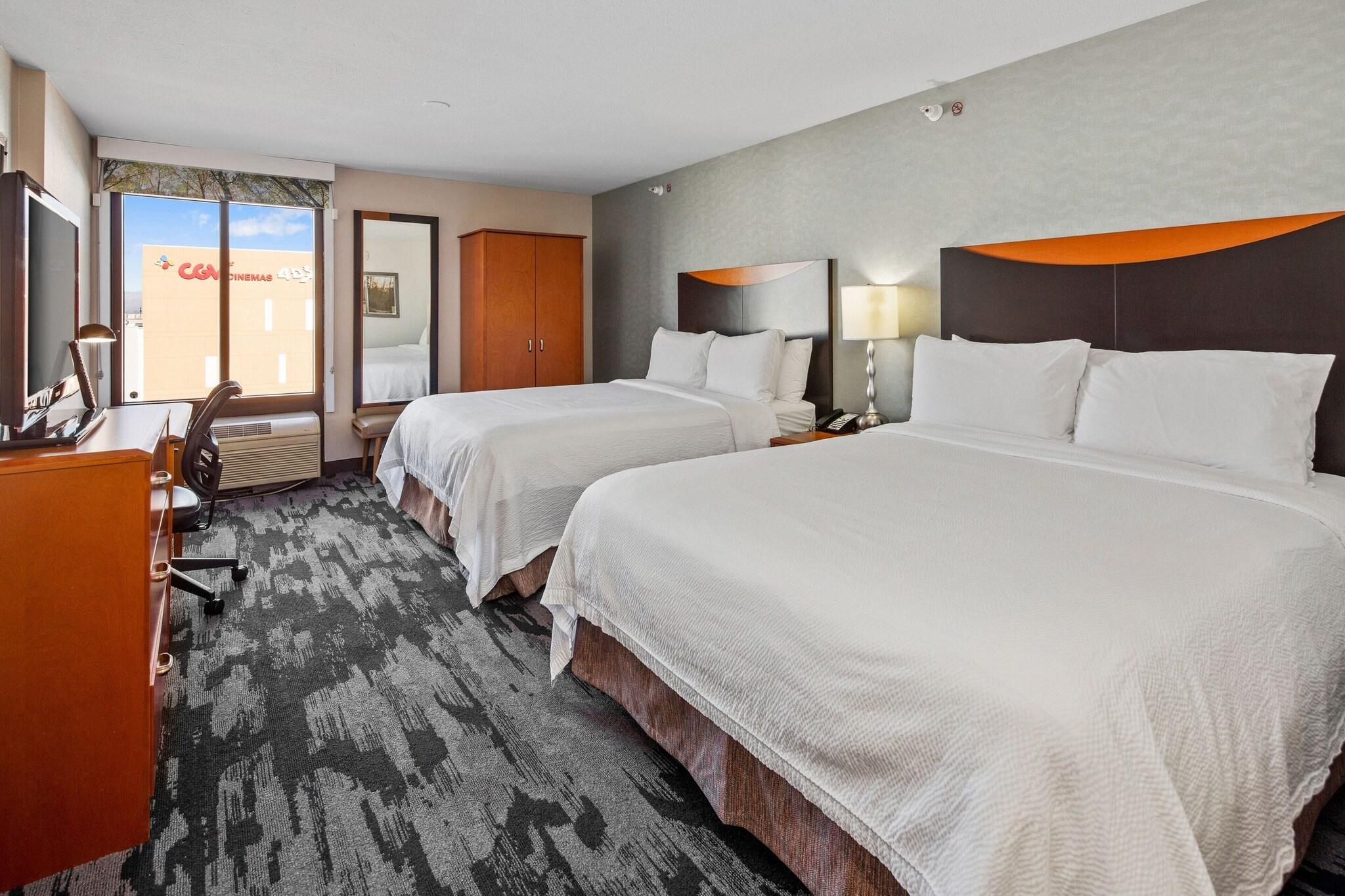 Suite Two Queen Beds