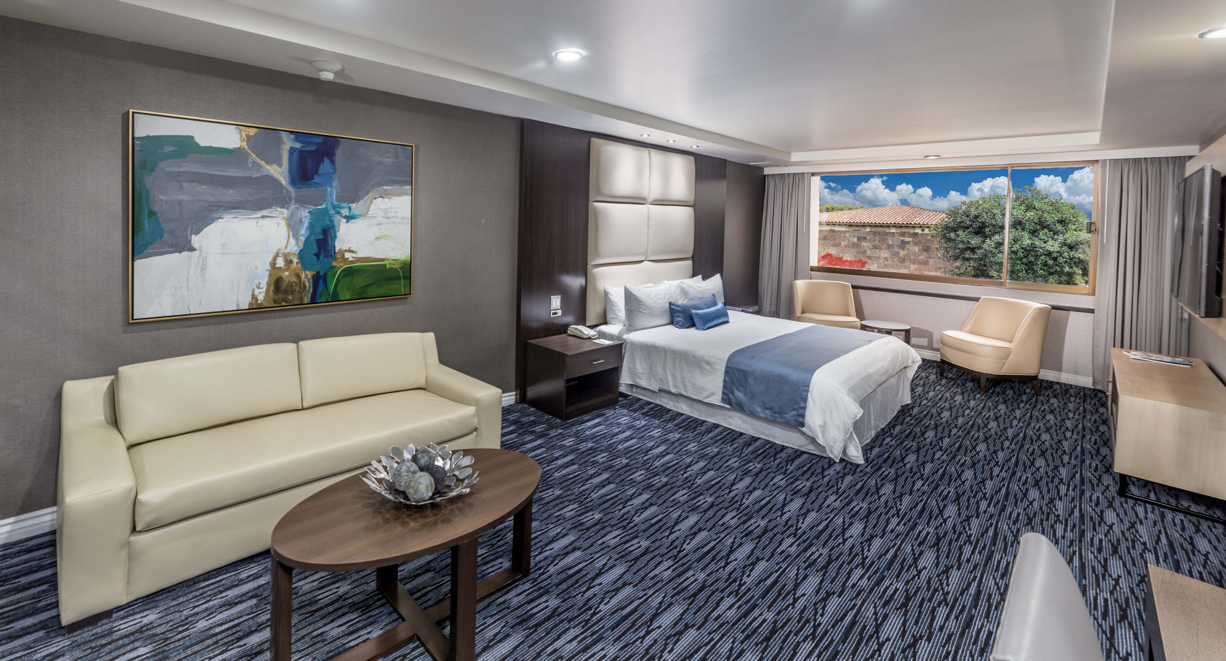 Junior Suite King Size Bed