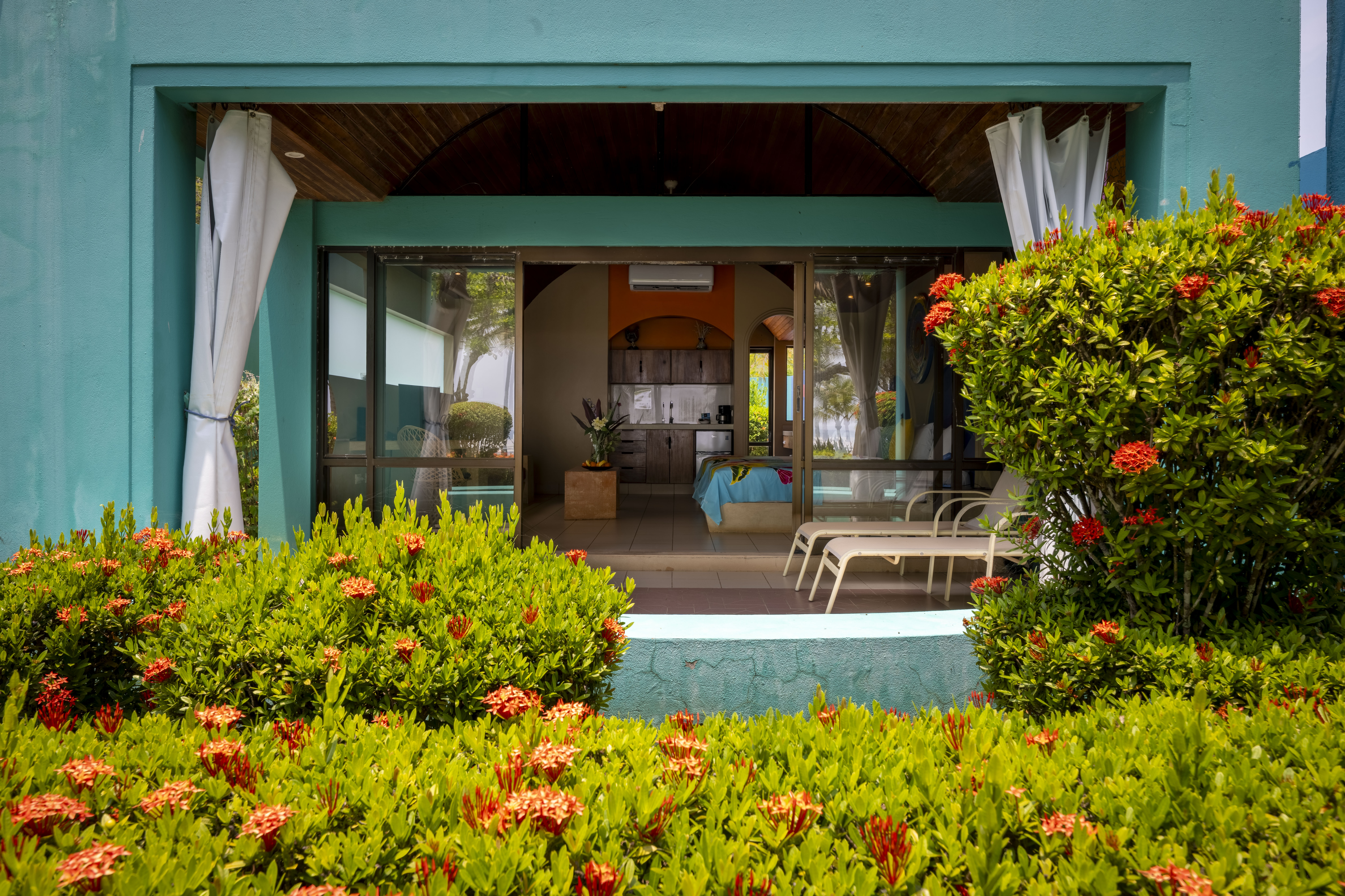 Bungalow Beach Front