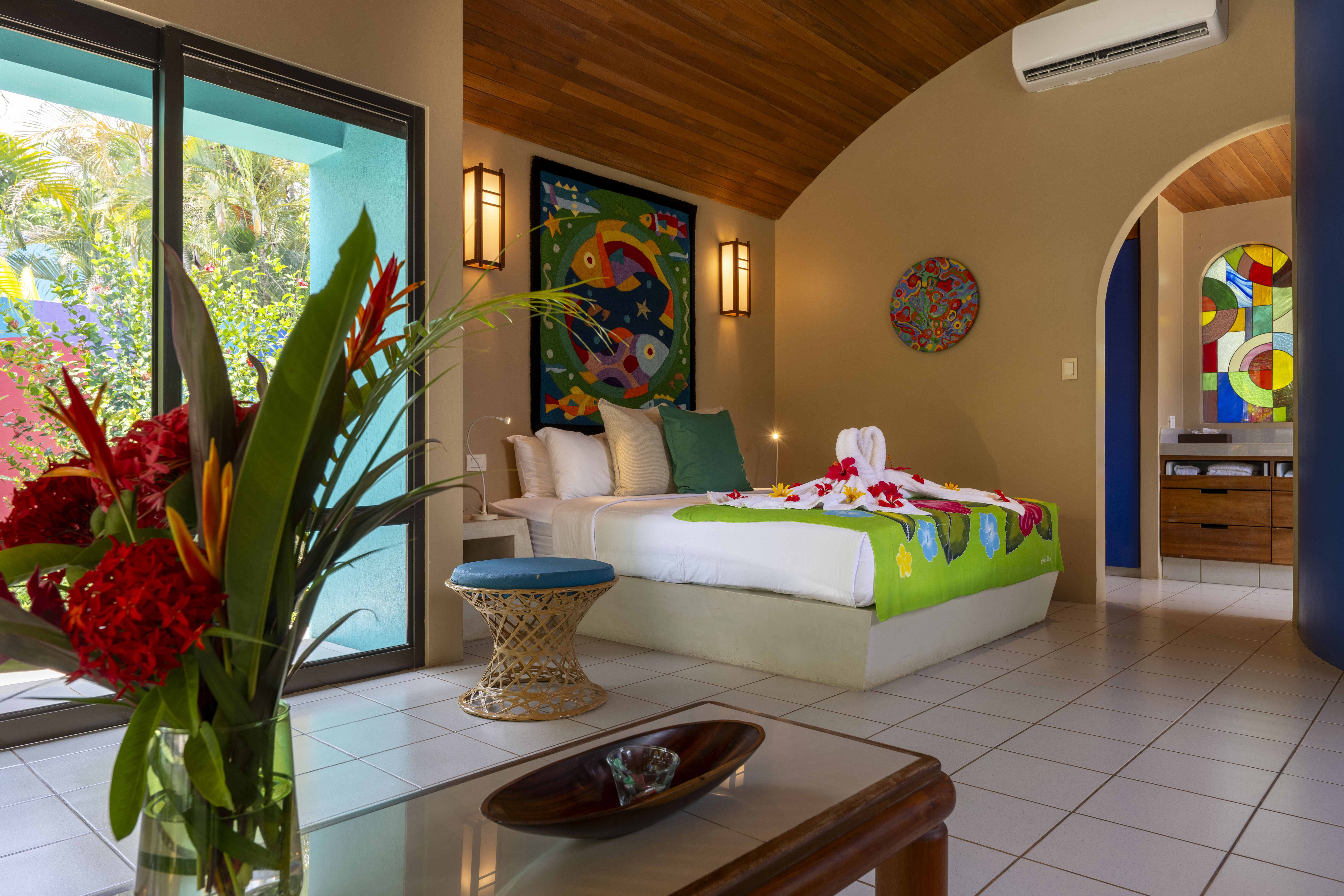 Bungalow Garden View