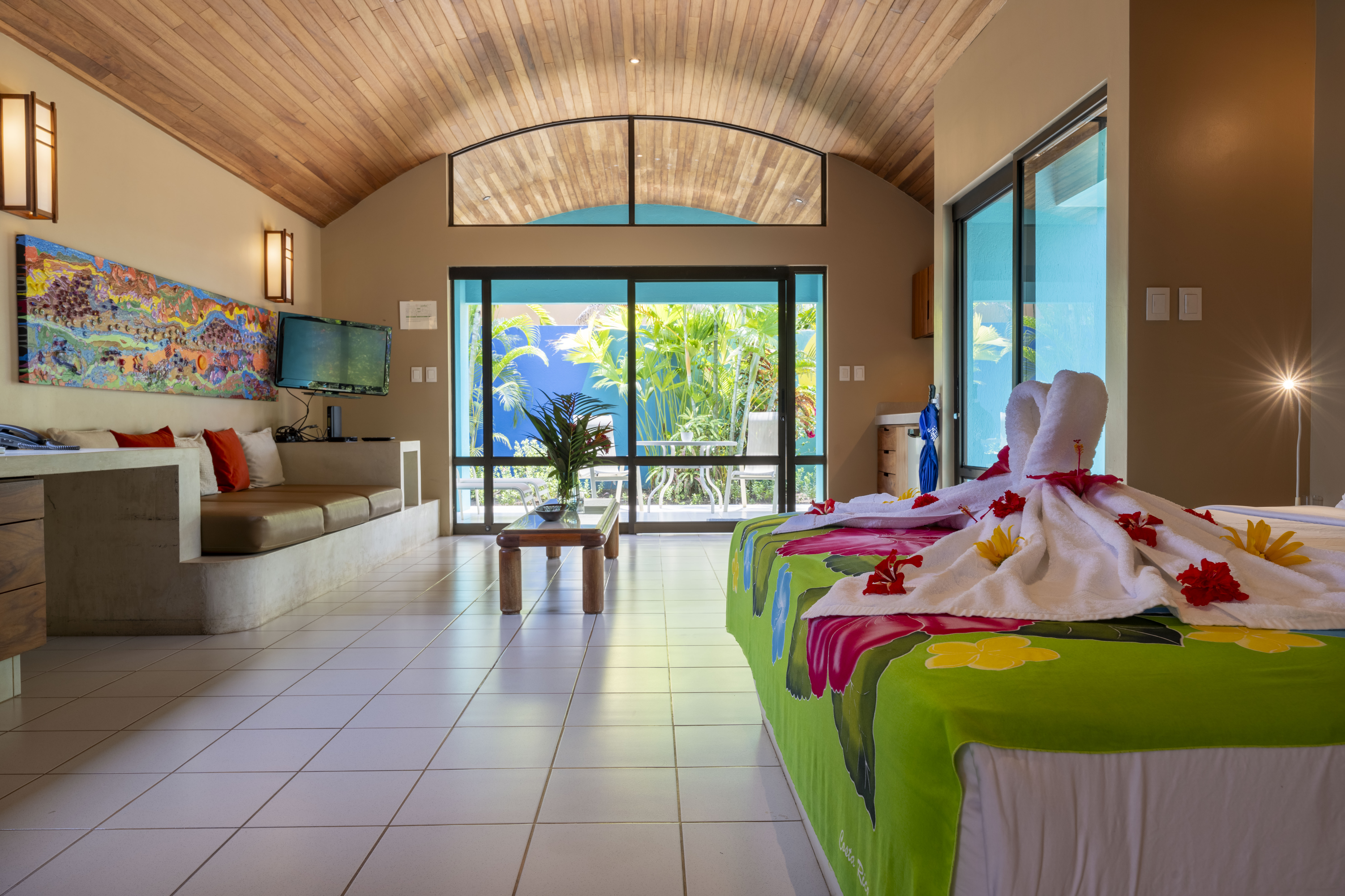 Bungalow Garden View