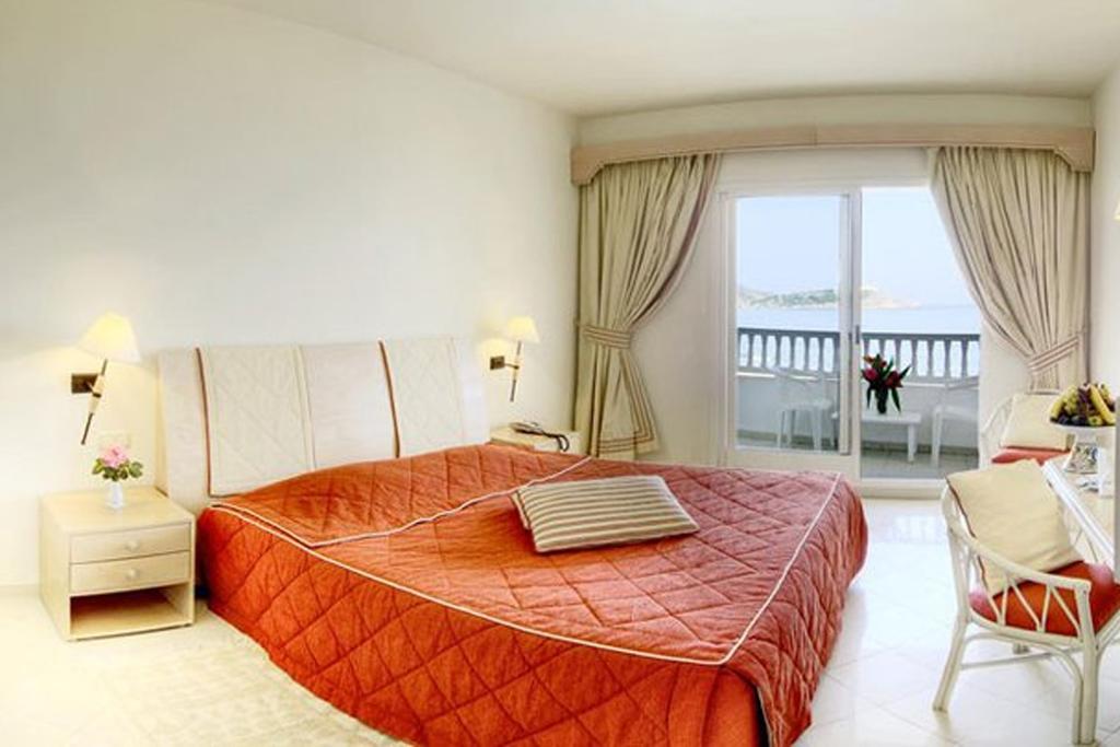 Family Room Sea View