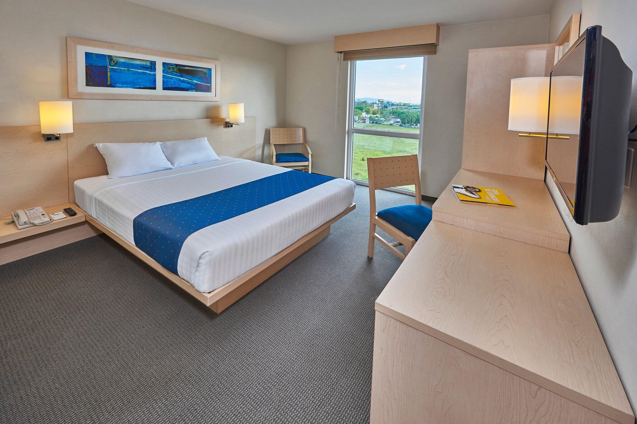 Double Queen Size Bed