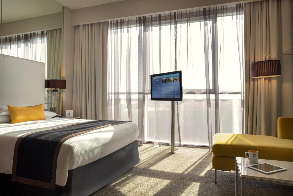 Studio with Kitchenette