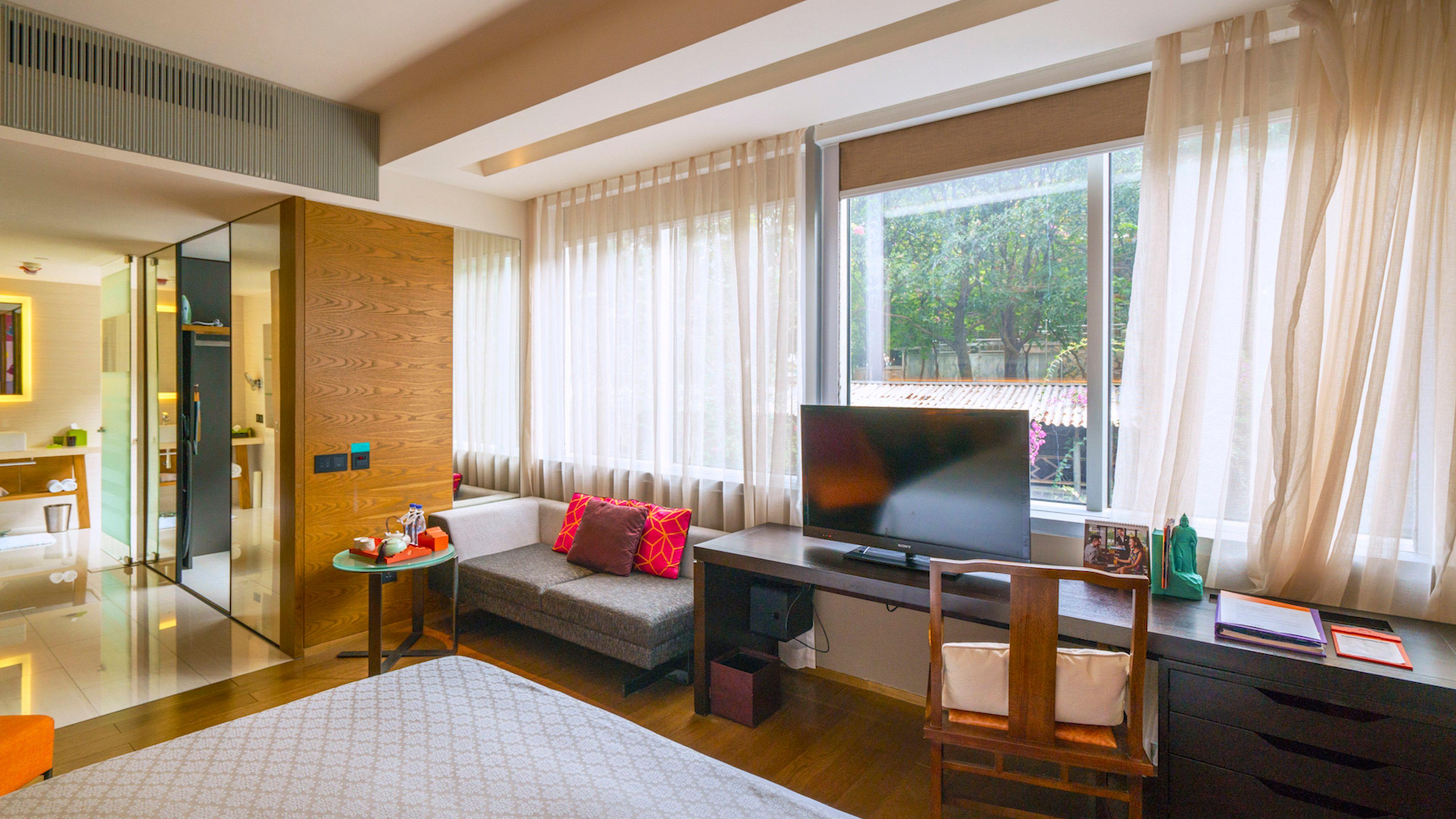 Double City View King Bed