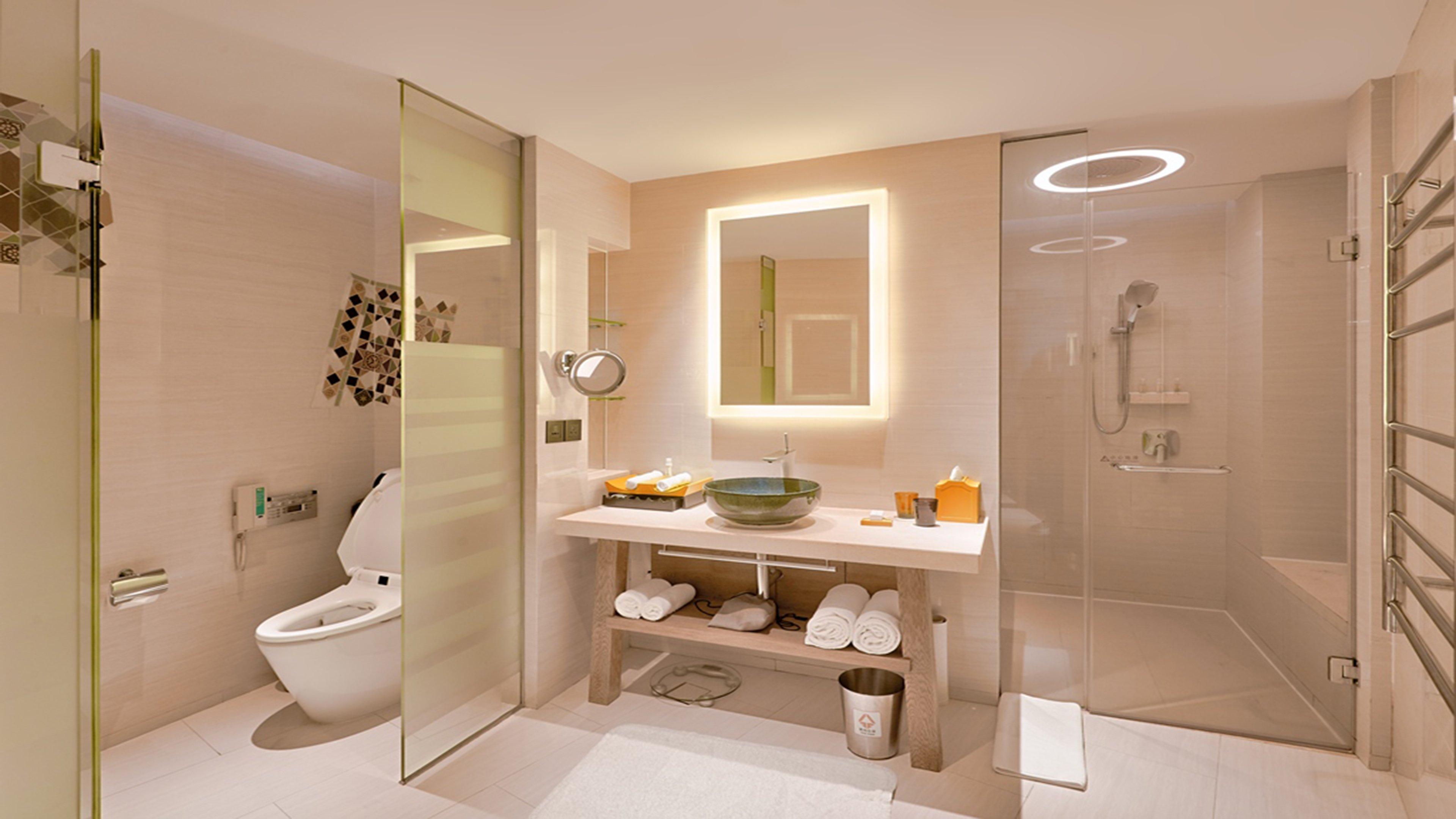 Suite Sea View King Bed