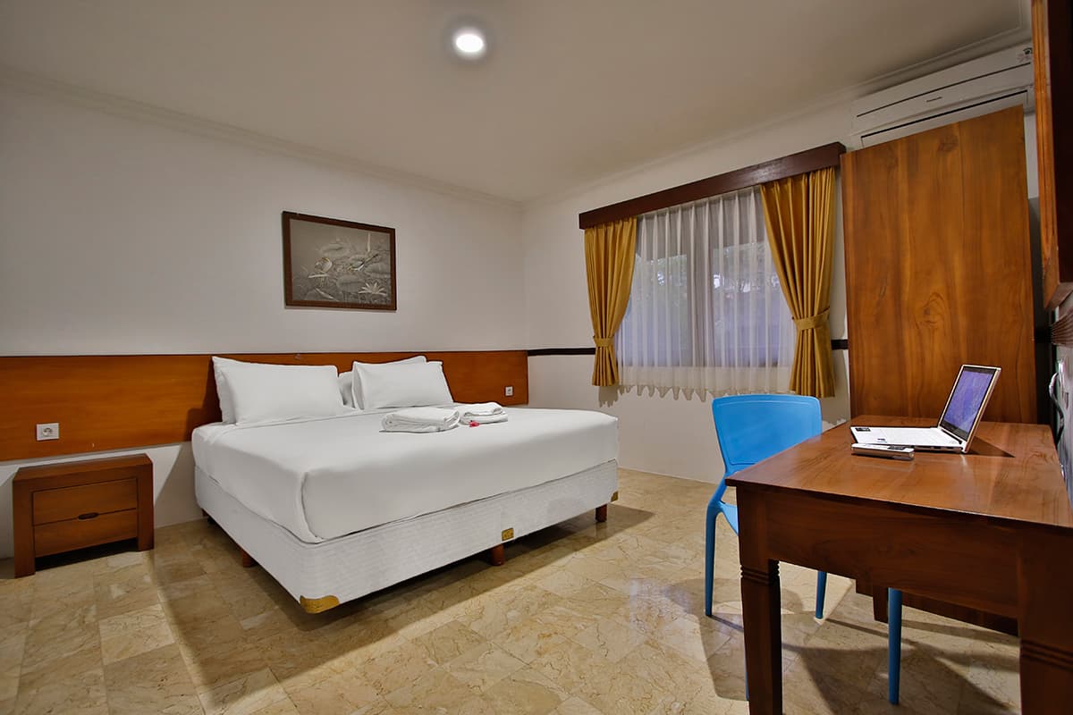 Bungalow Four Bedrooms