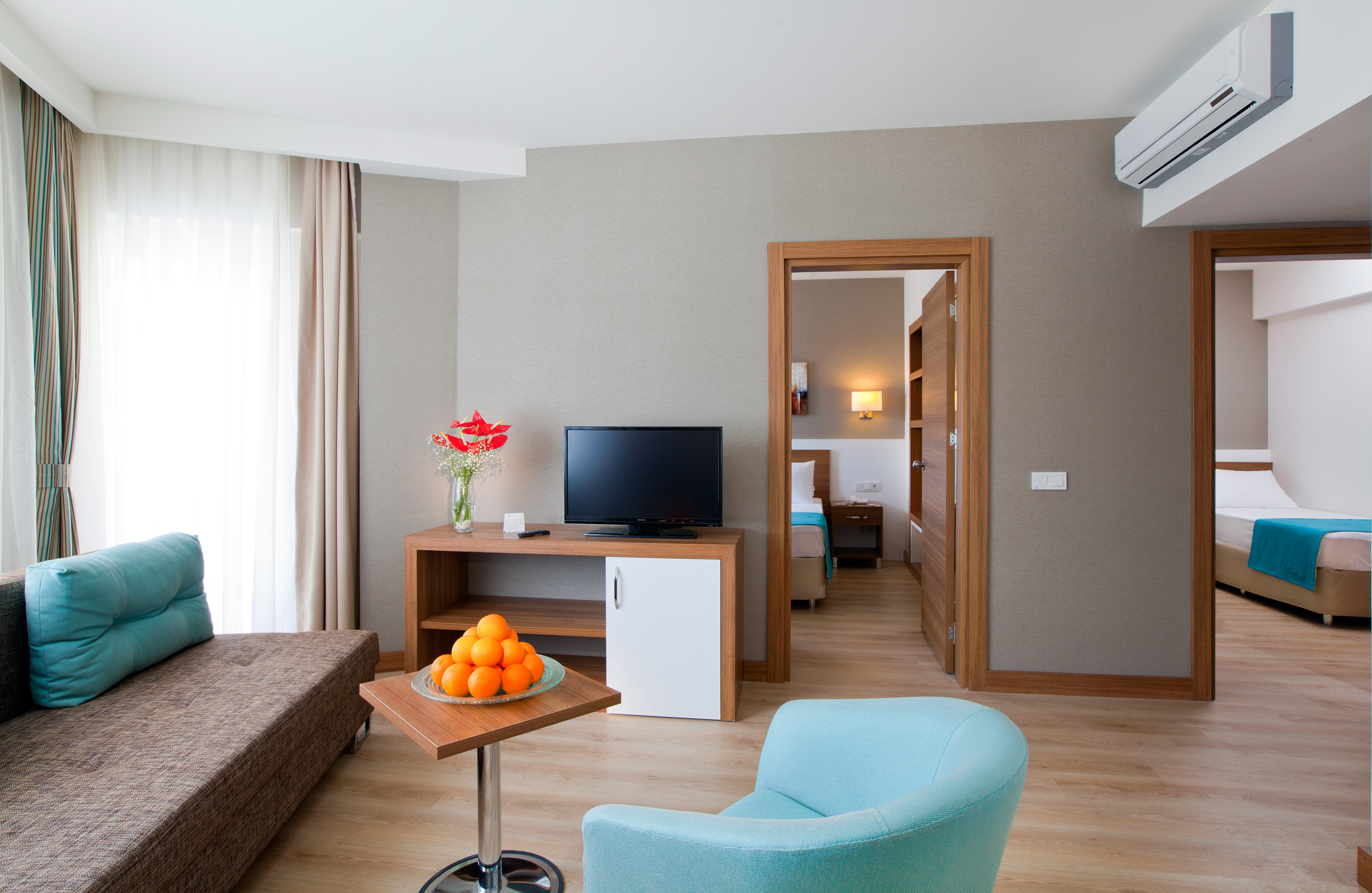 Family Room Connecting Room