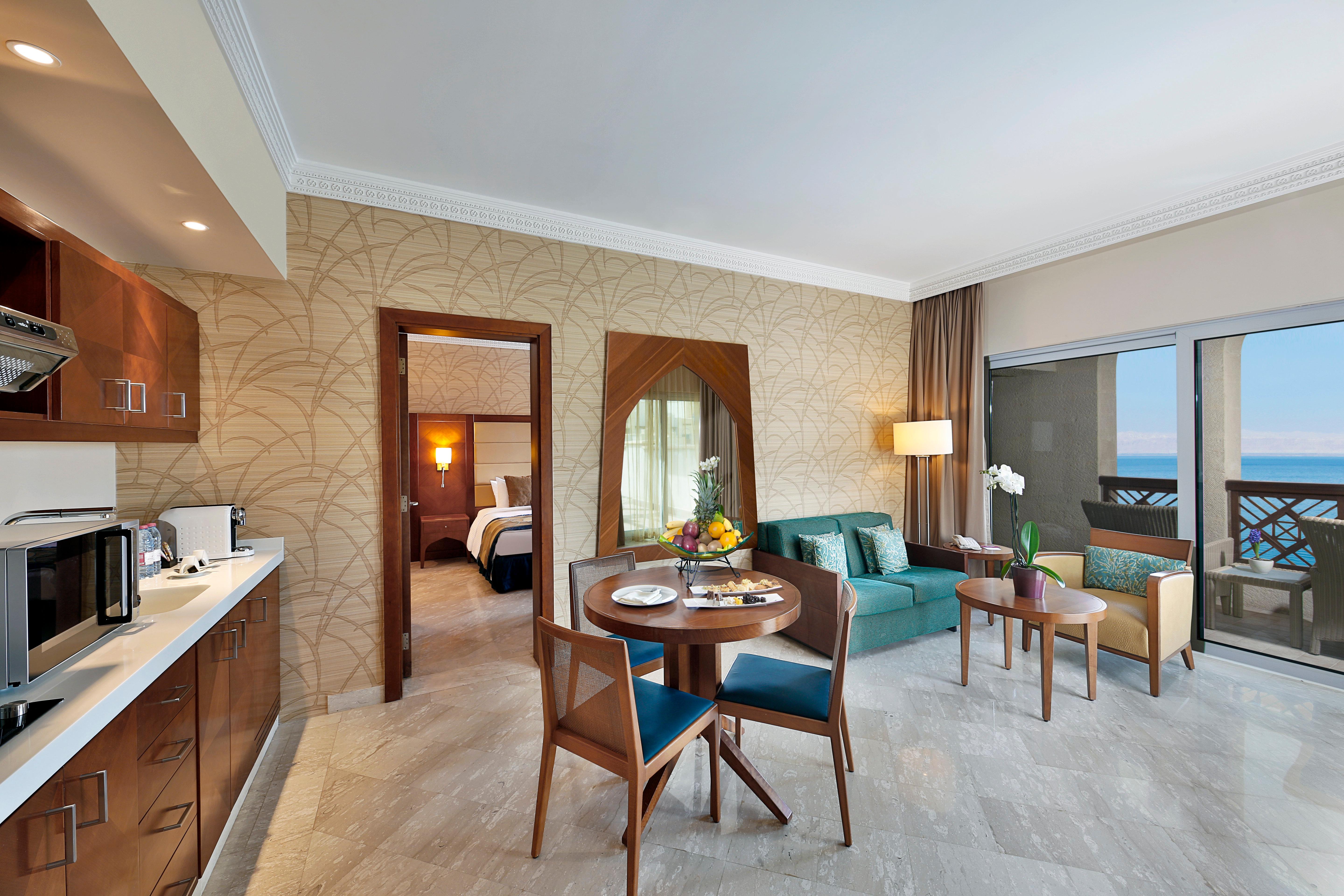 Suite Sea View King Bed