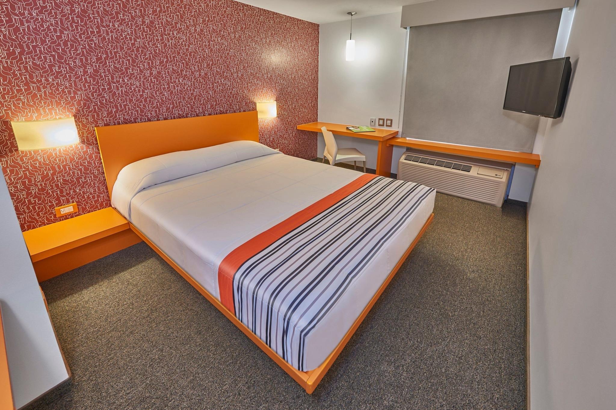 Double Queen Size Bed