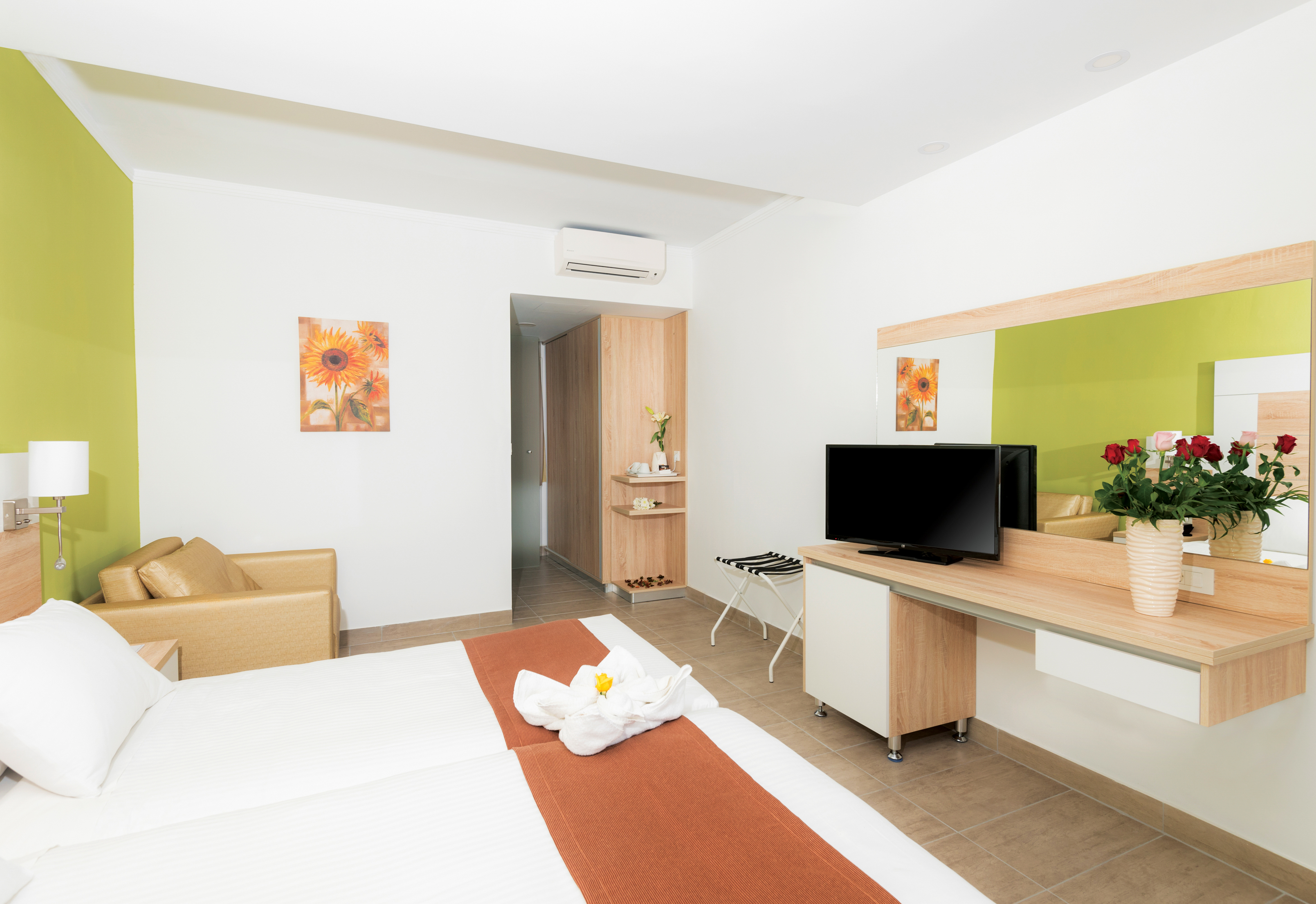 Family Room Superior