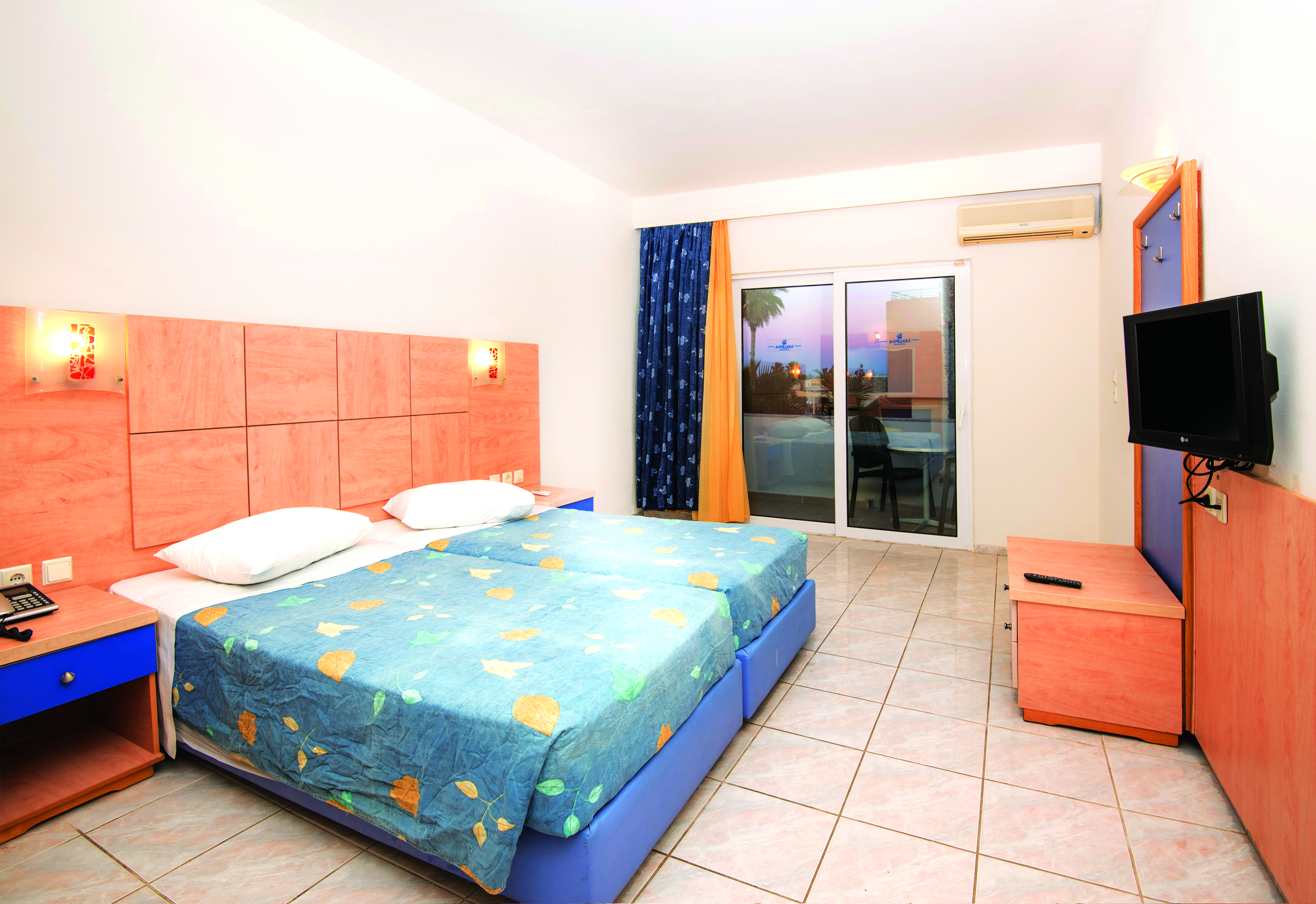 Double or Twin Standard