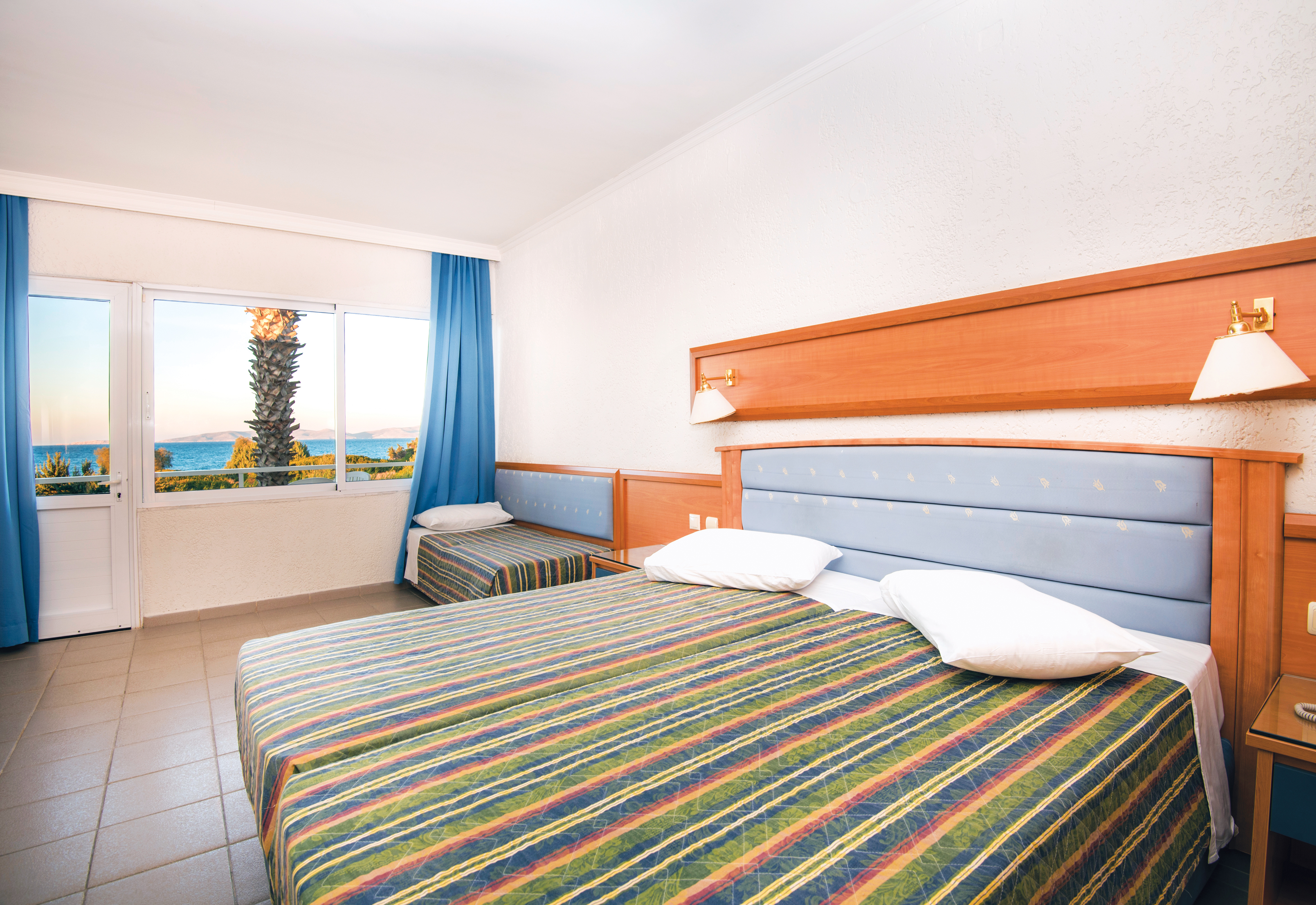 Double or Twin Standard