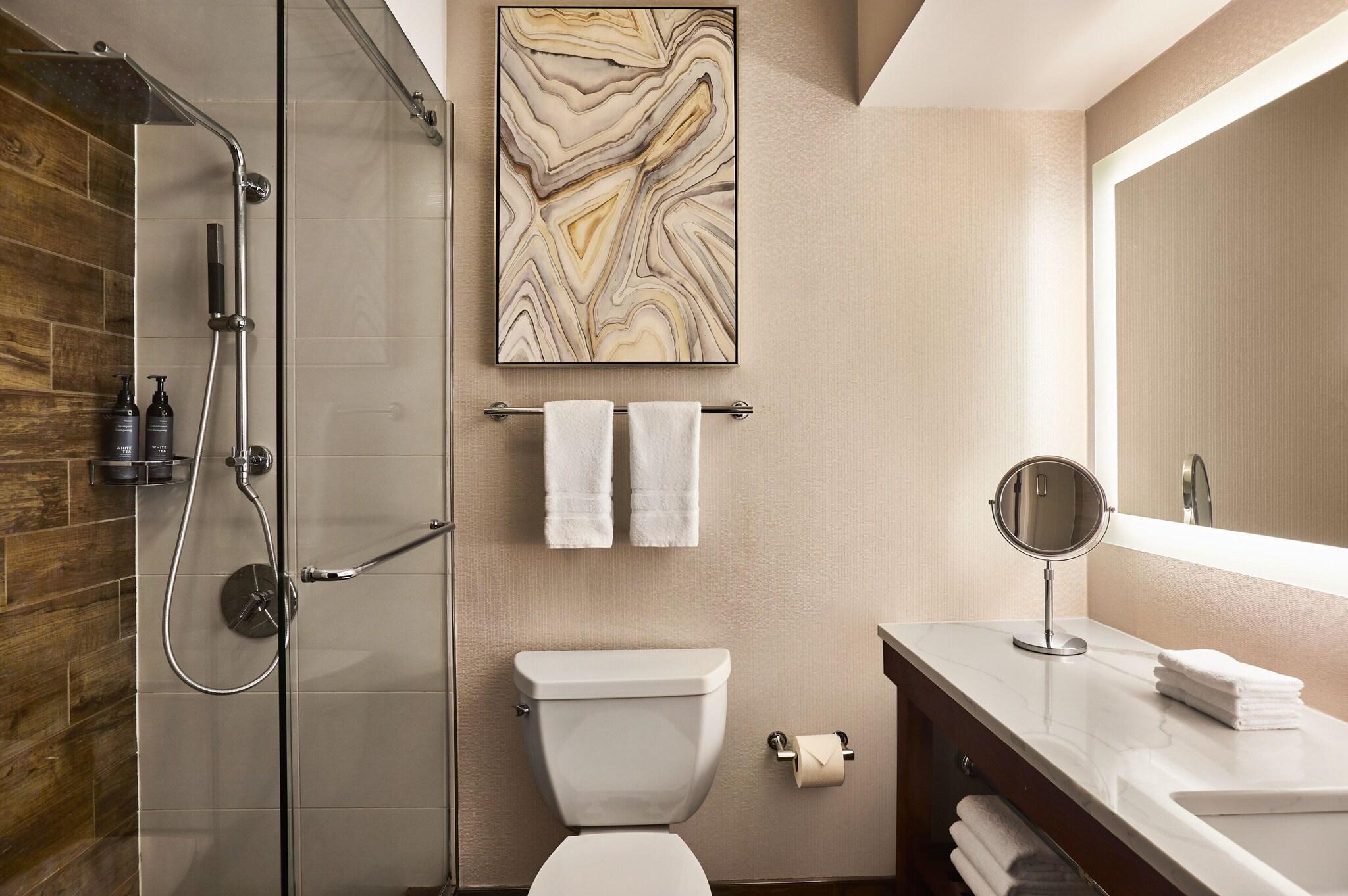 Junior Suite King Size Bed