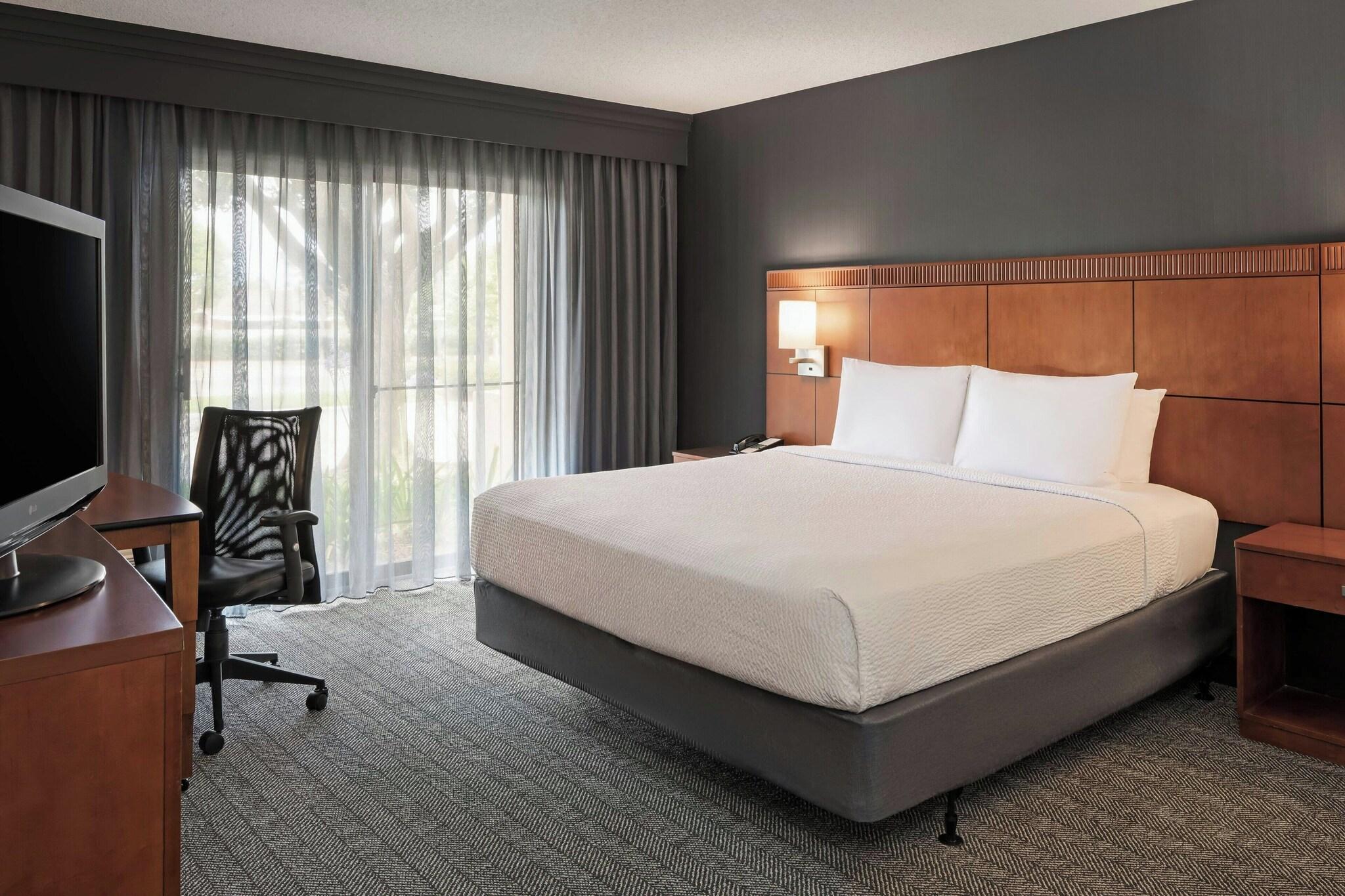 Double King Size Bed