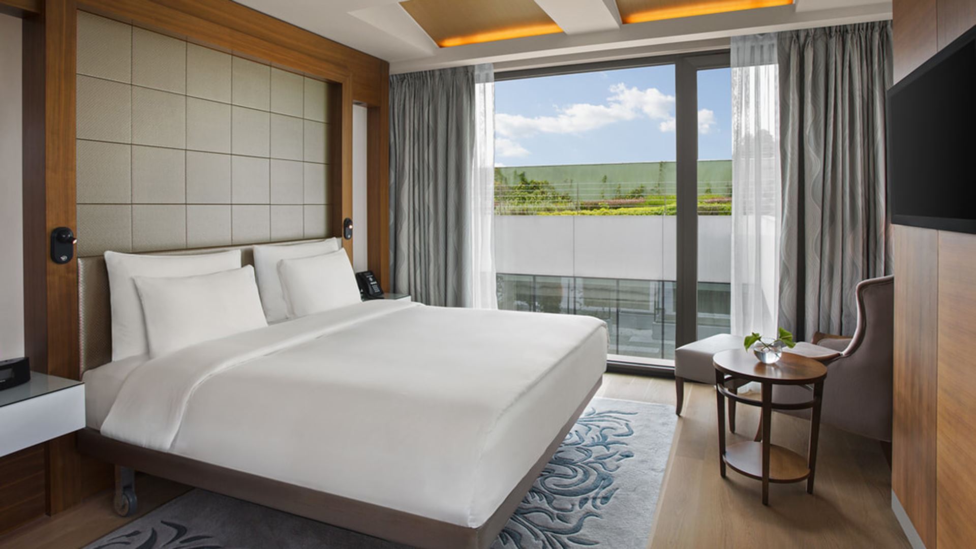 Double Superior Garden View