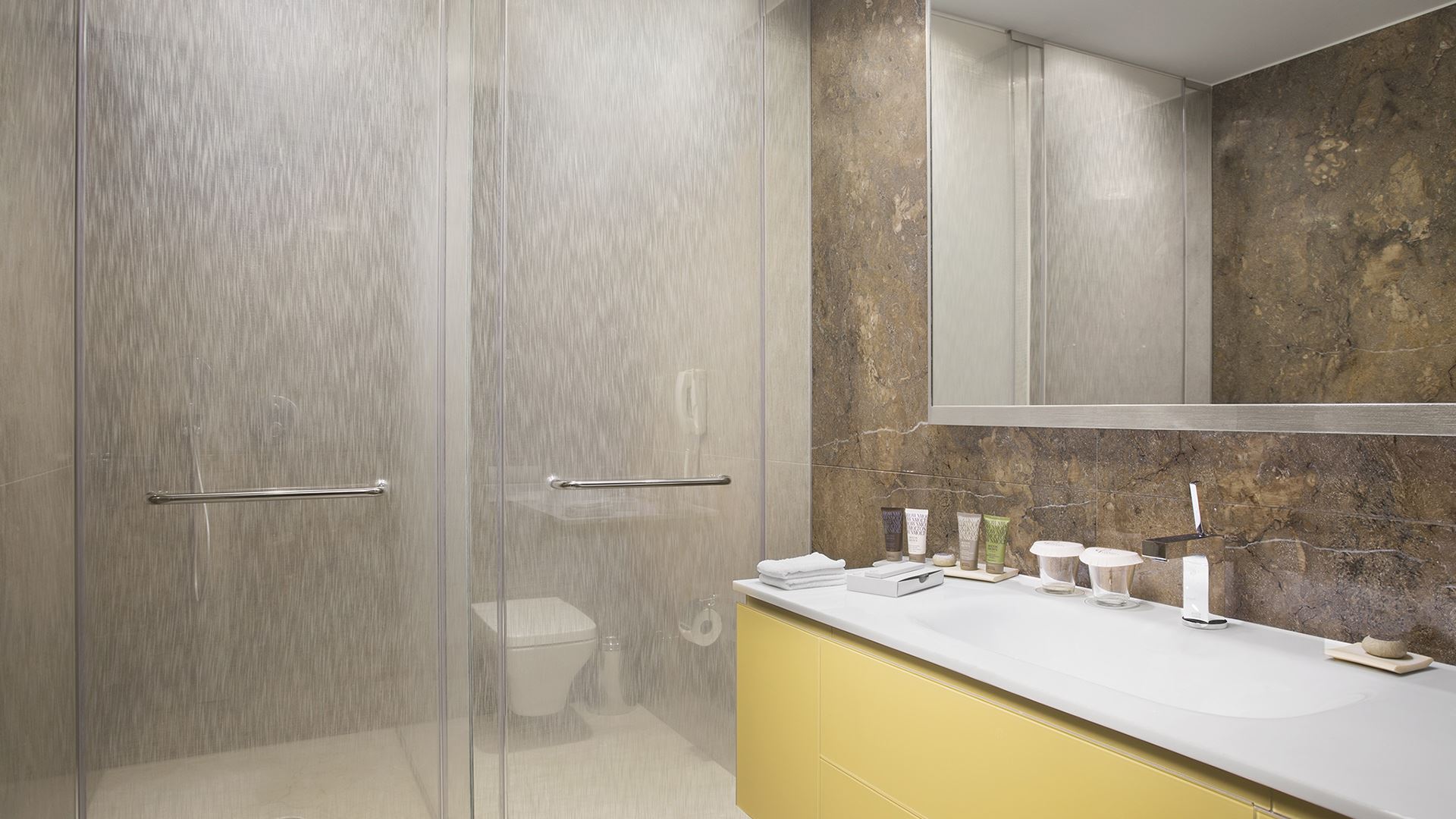 Apartment One Bedroom with Views