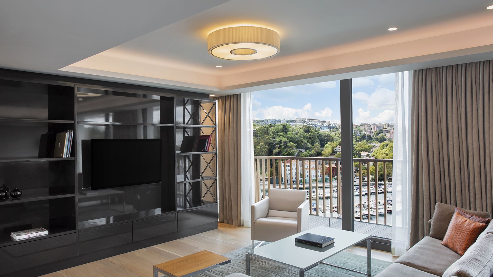 Apartment Marina View