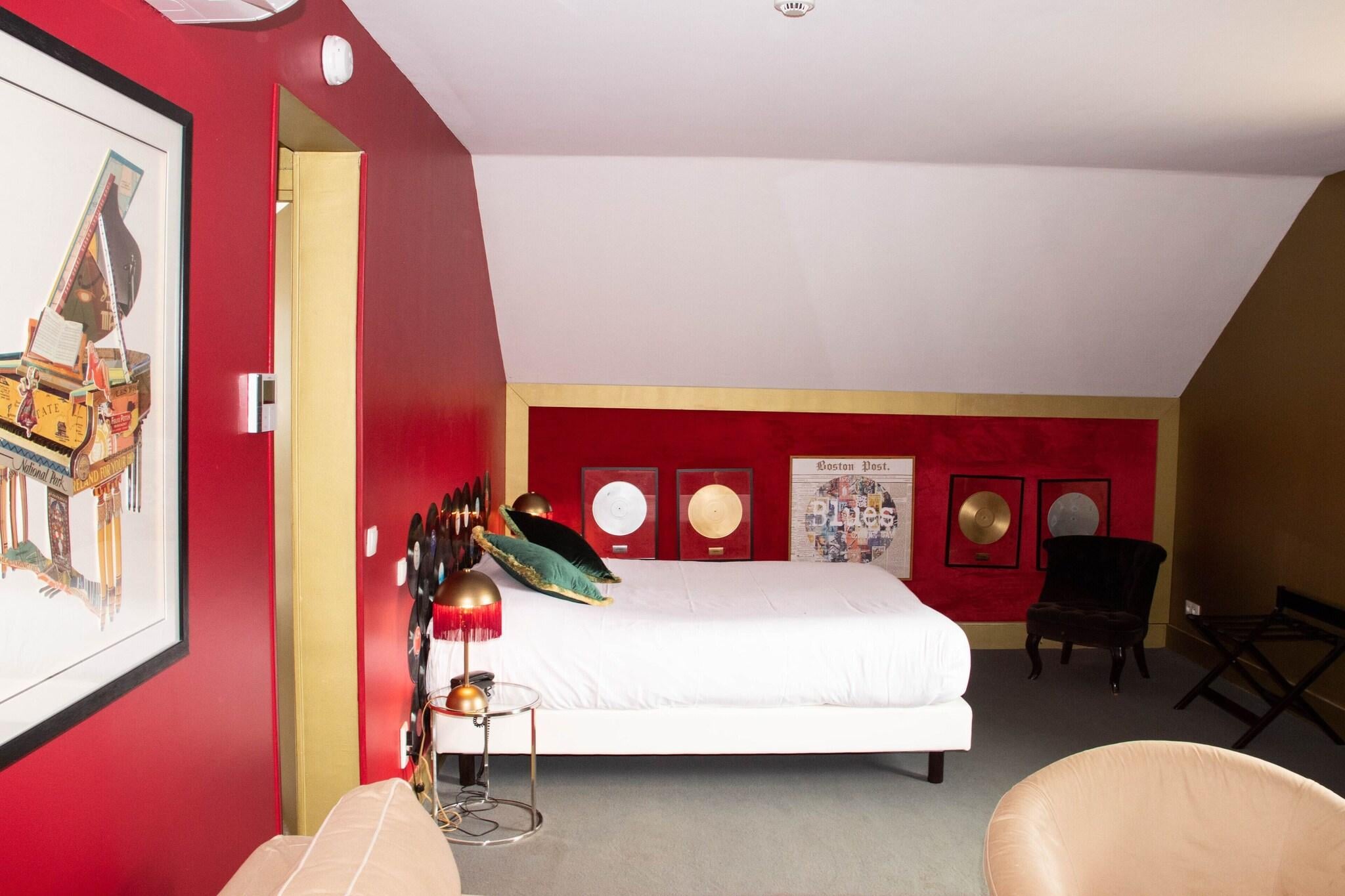 Quadruple River View