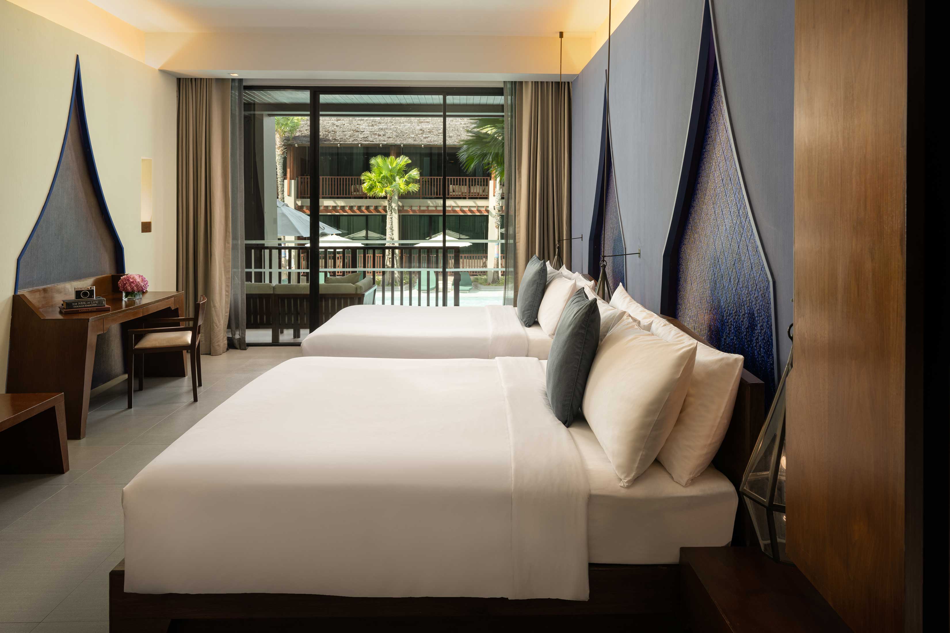 Double Executive King Bed