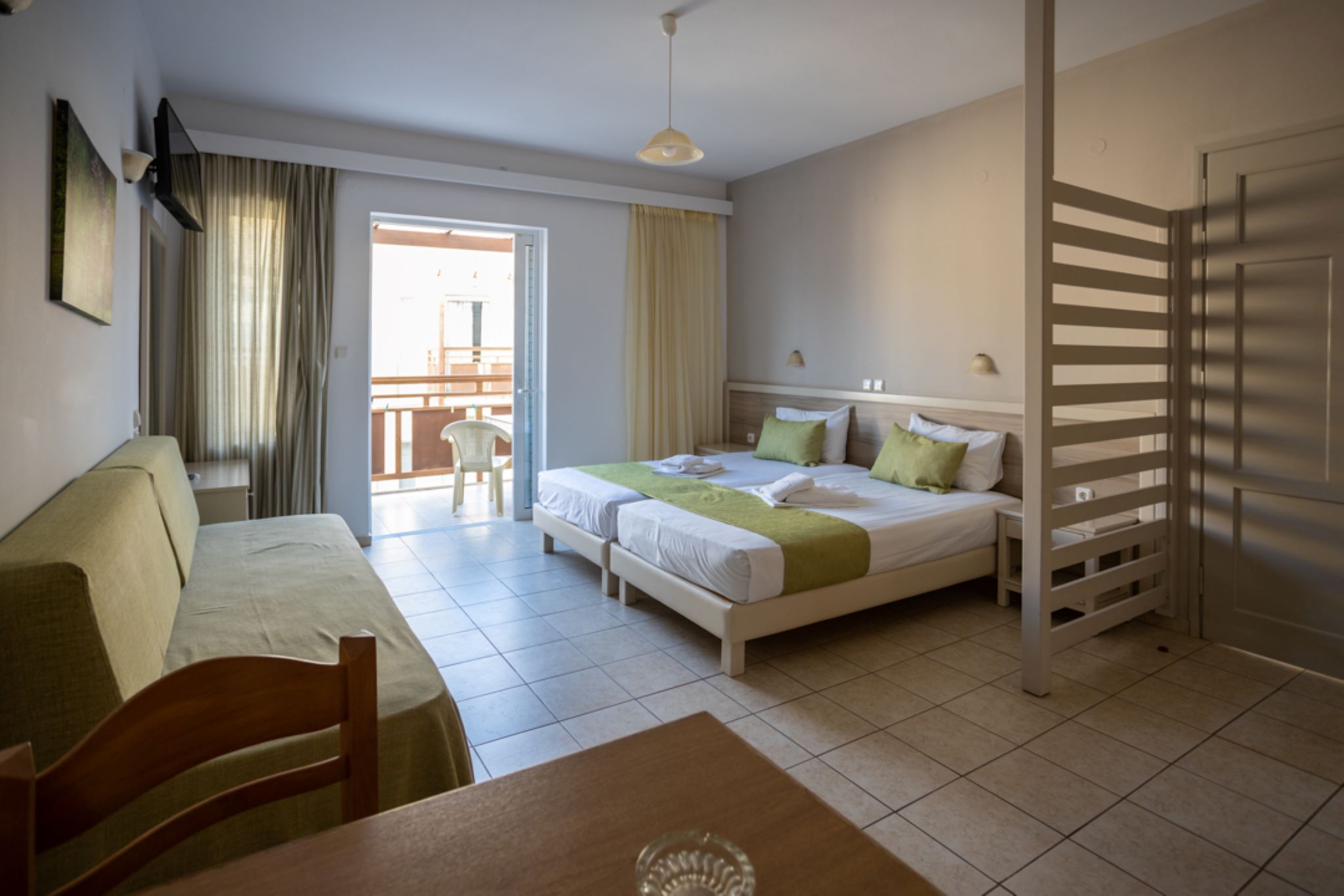 Studio Side Sea View