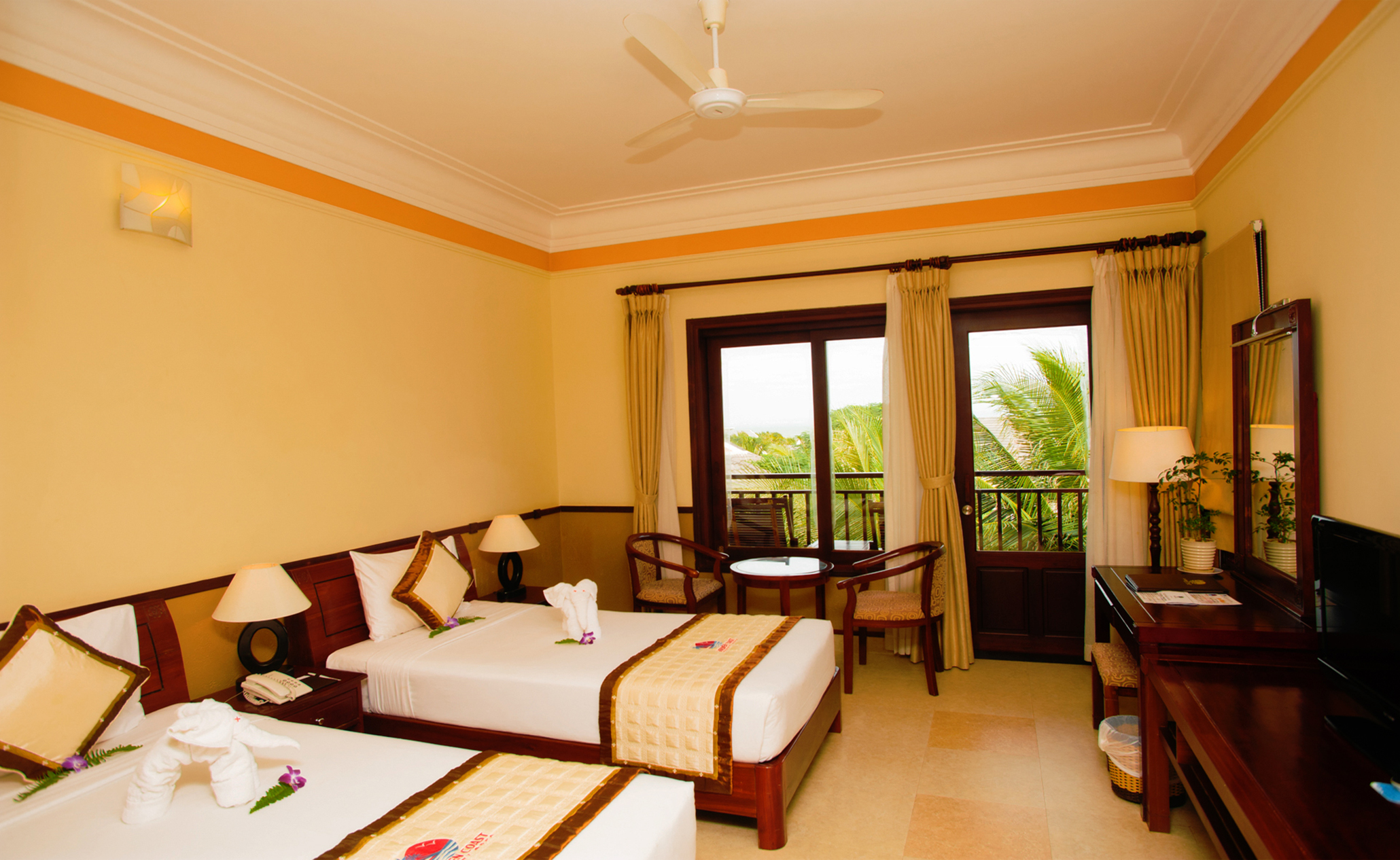 Twin Superior Garden View