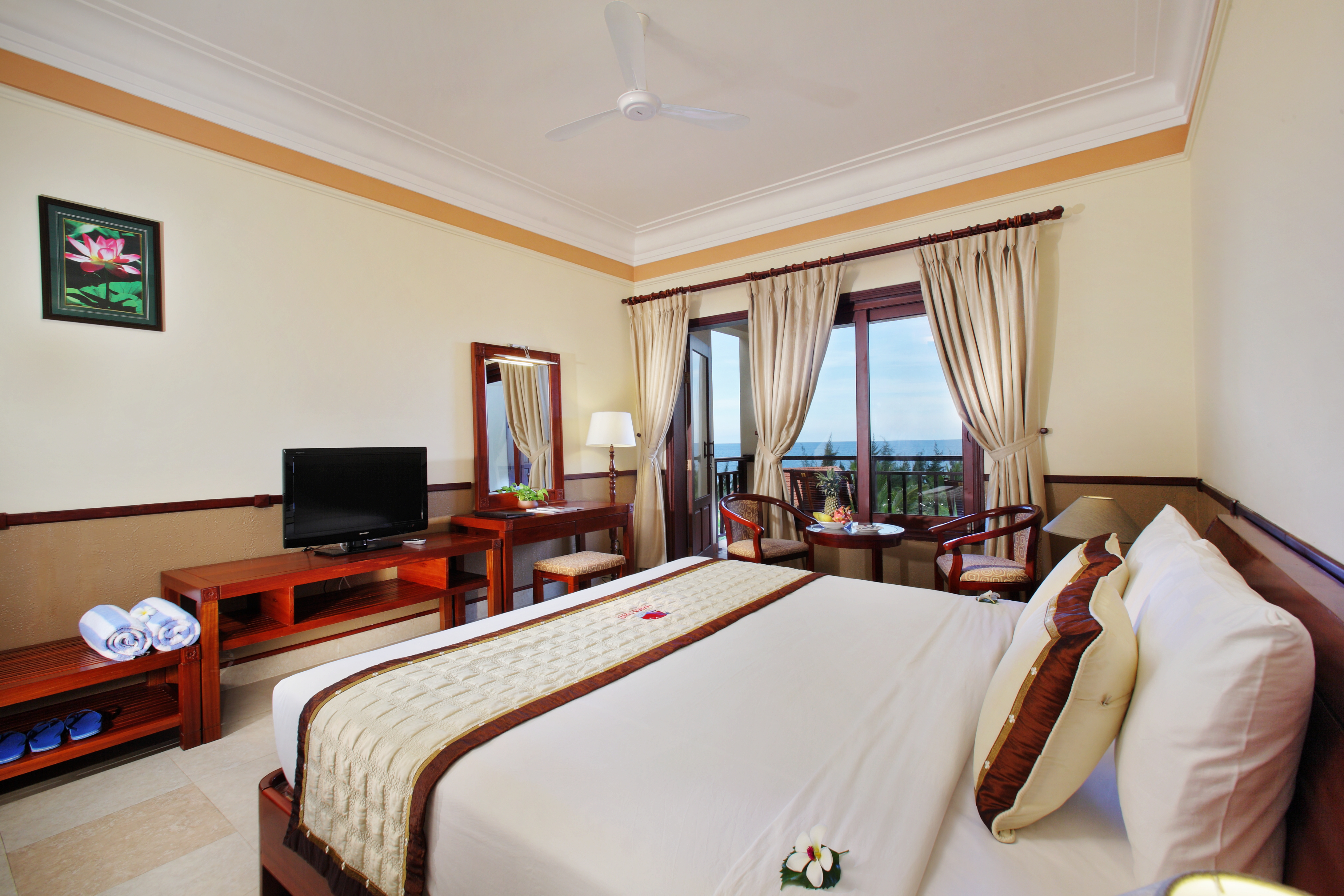 Double Superior Garden View