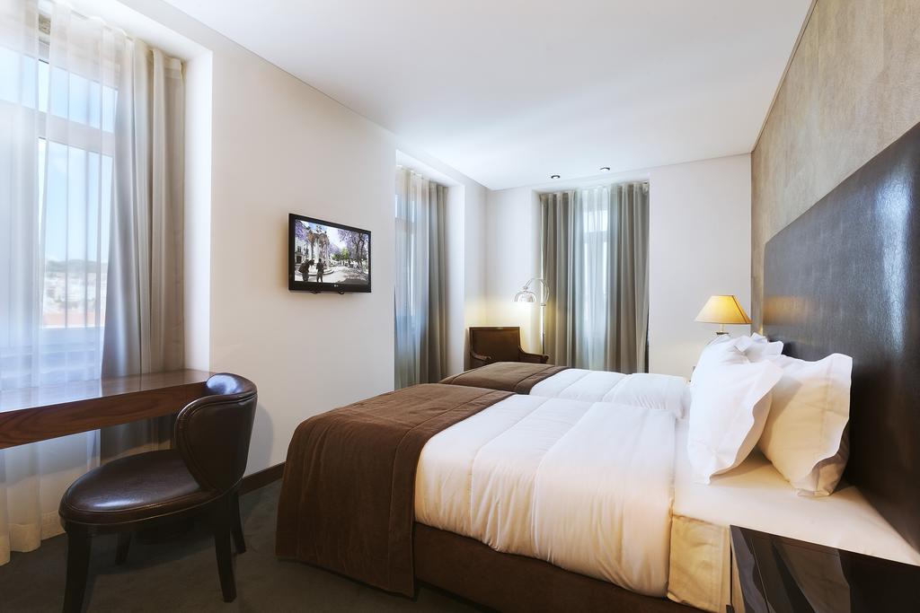 Double or Twin Deluxe River View