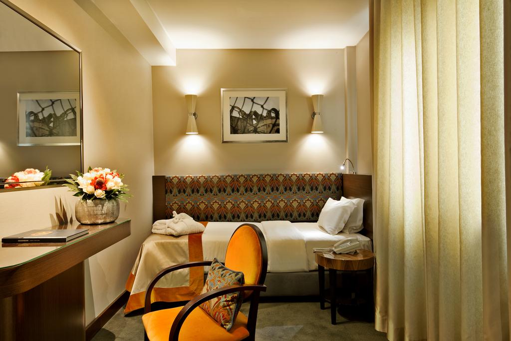 Family Room Standard