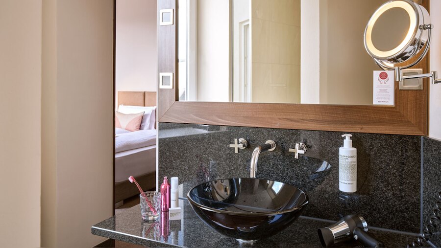 Double Single Superior