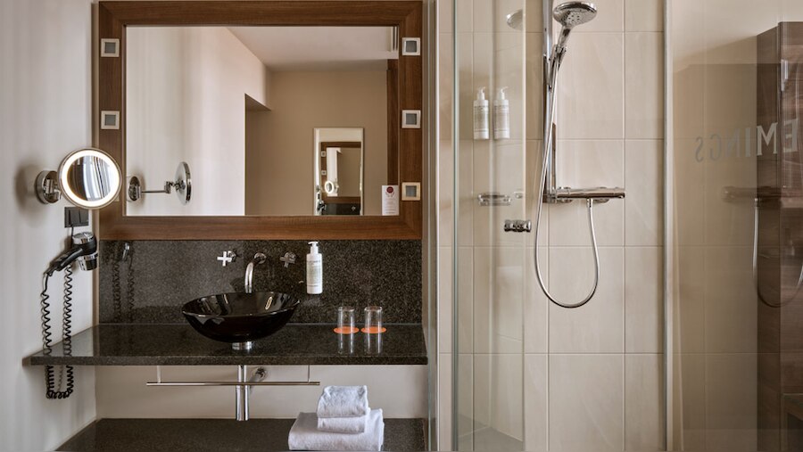 Double Single Superior