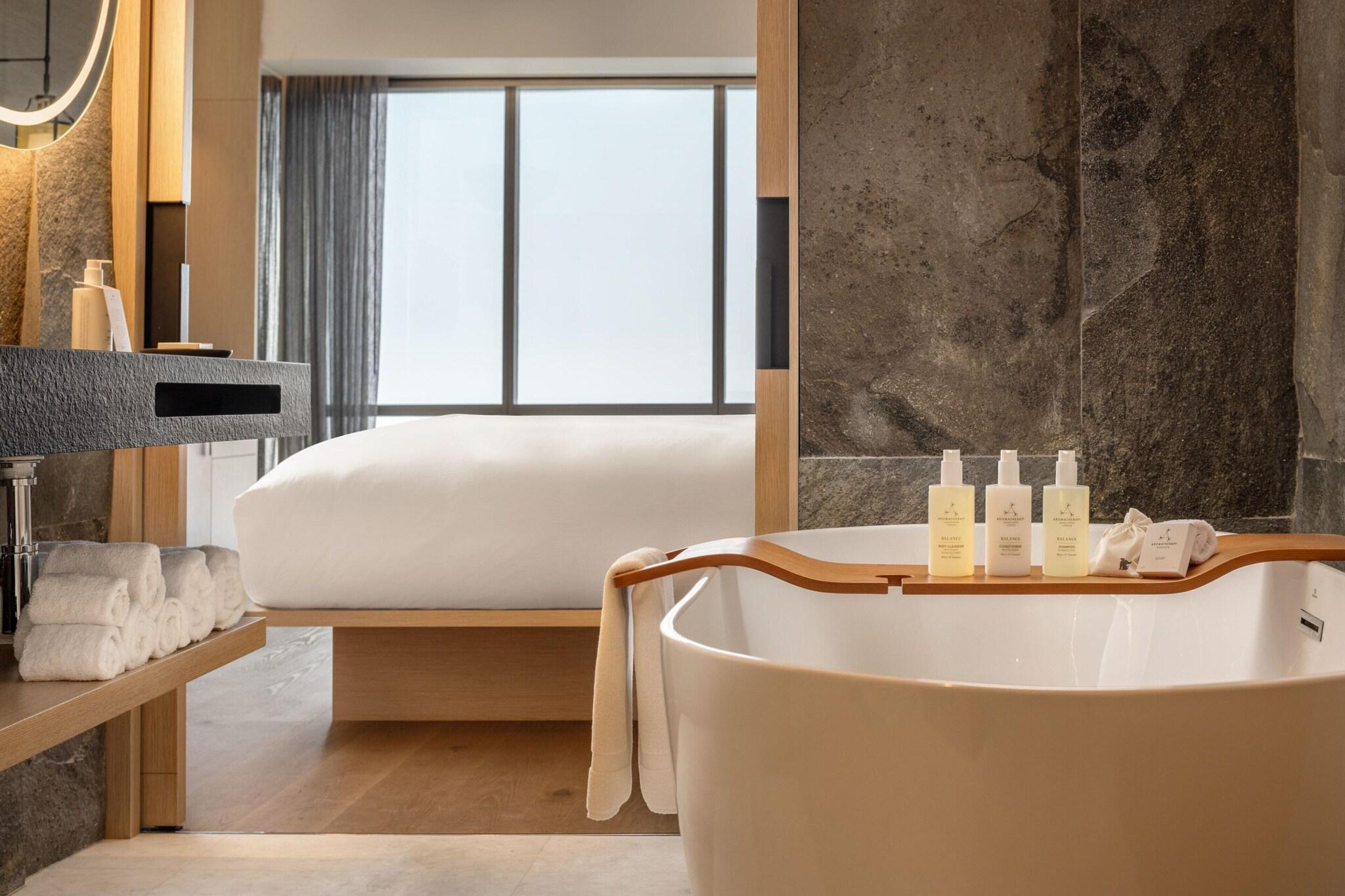 Double Executive King Bed