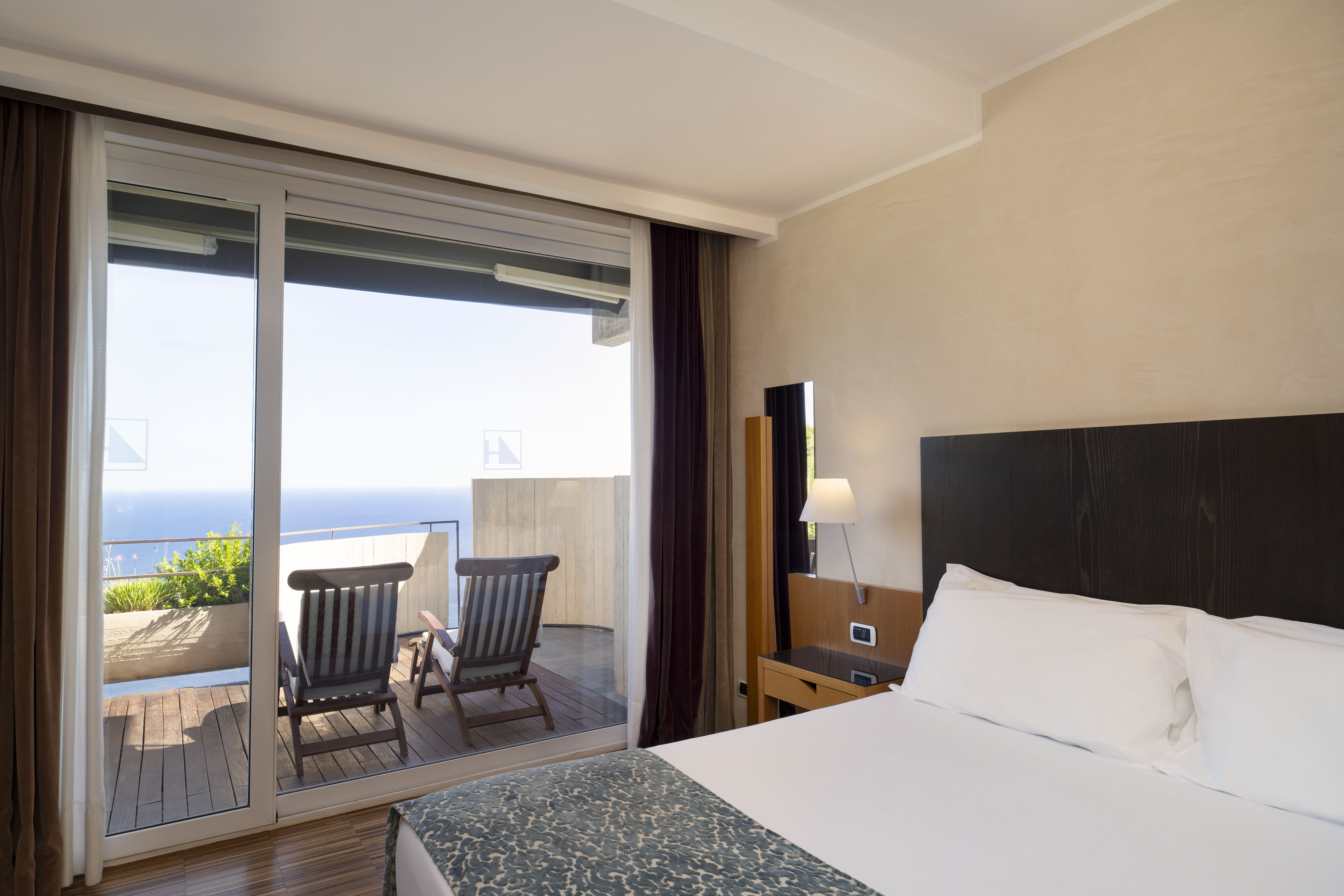 Junior Suite with Terrace