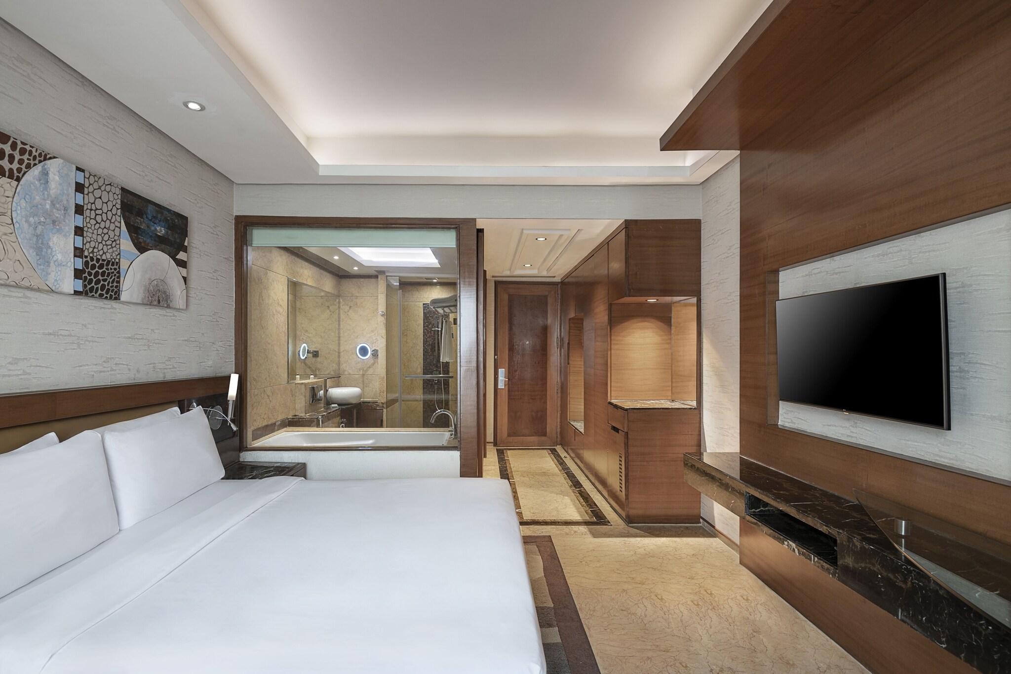 Double Business King Bed