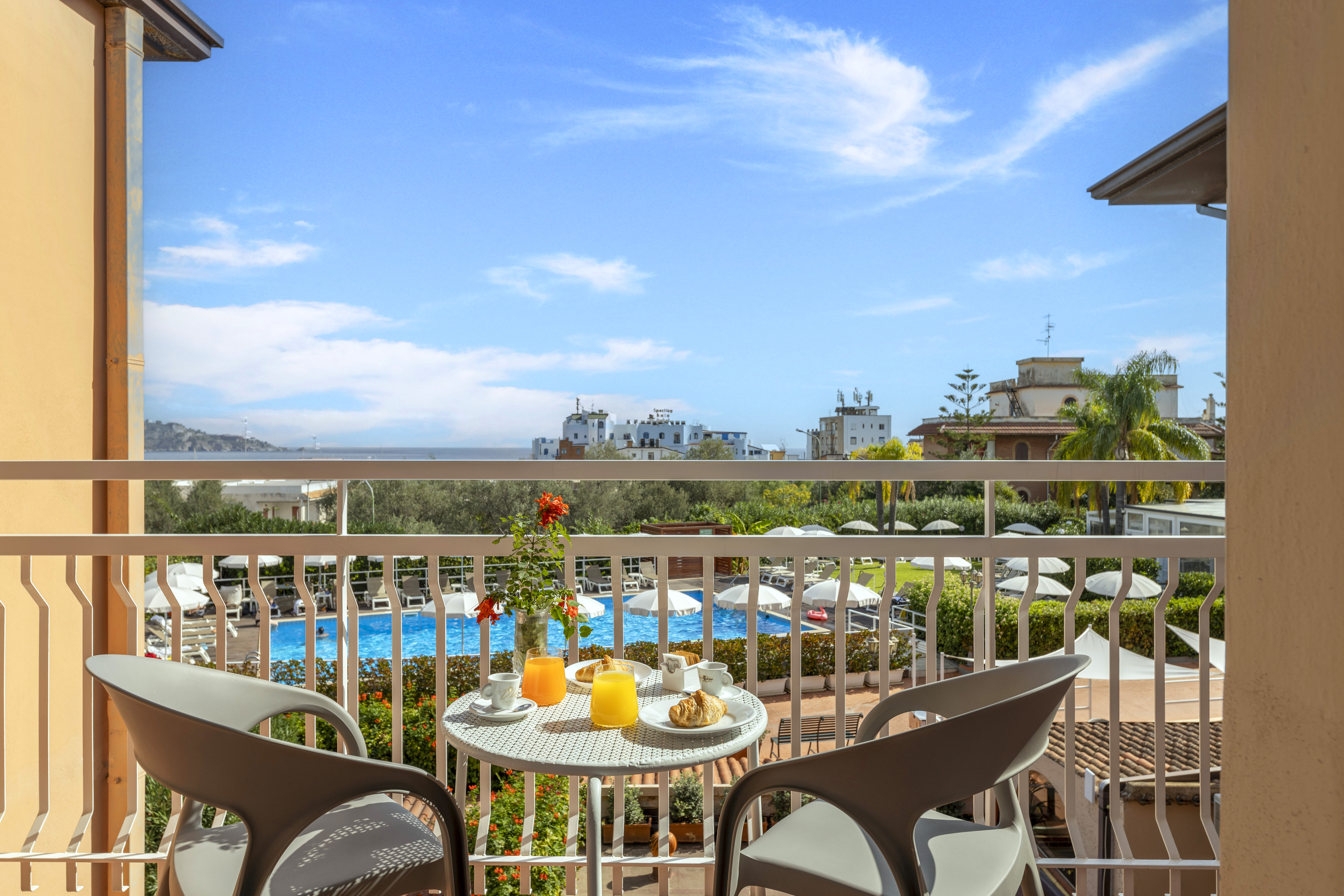 Apartment with Balcony