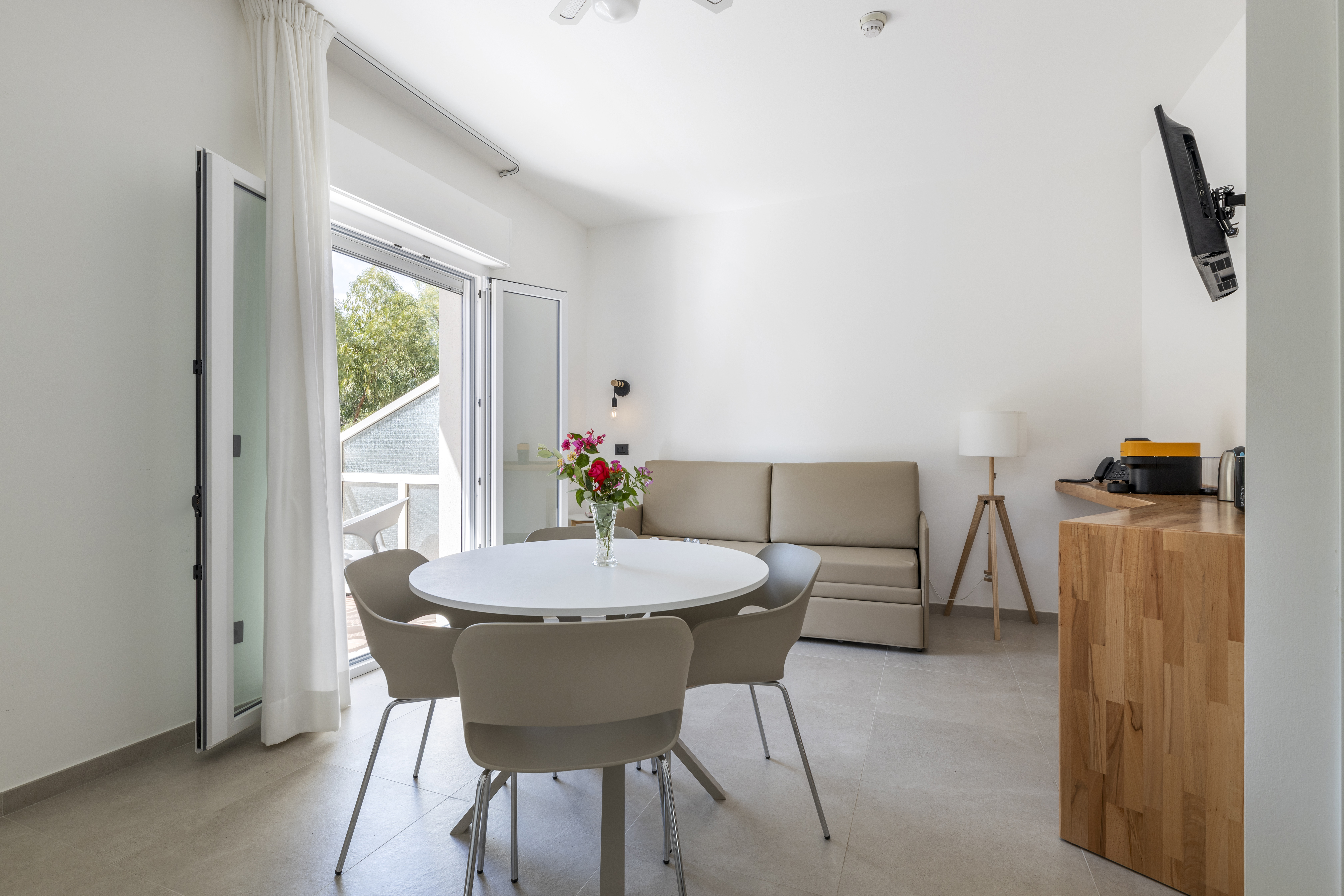 Apartment with Balcony