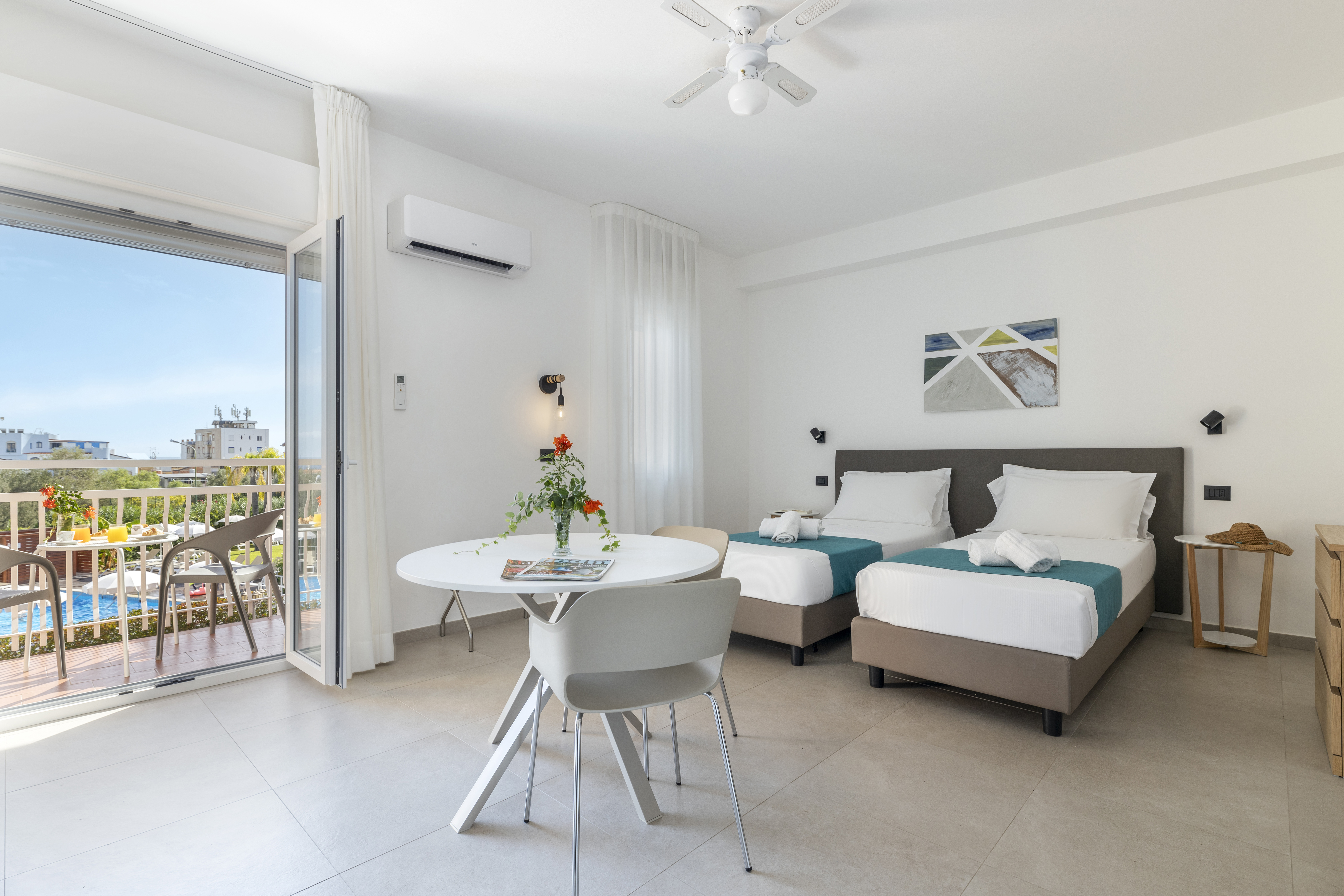 Apartment with Balcony