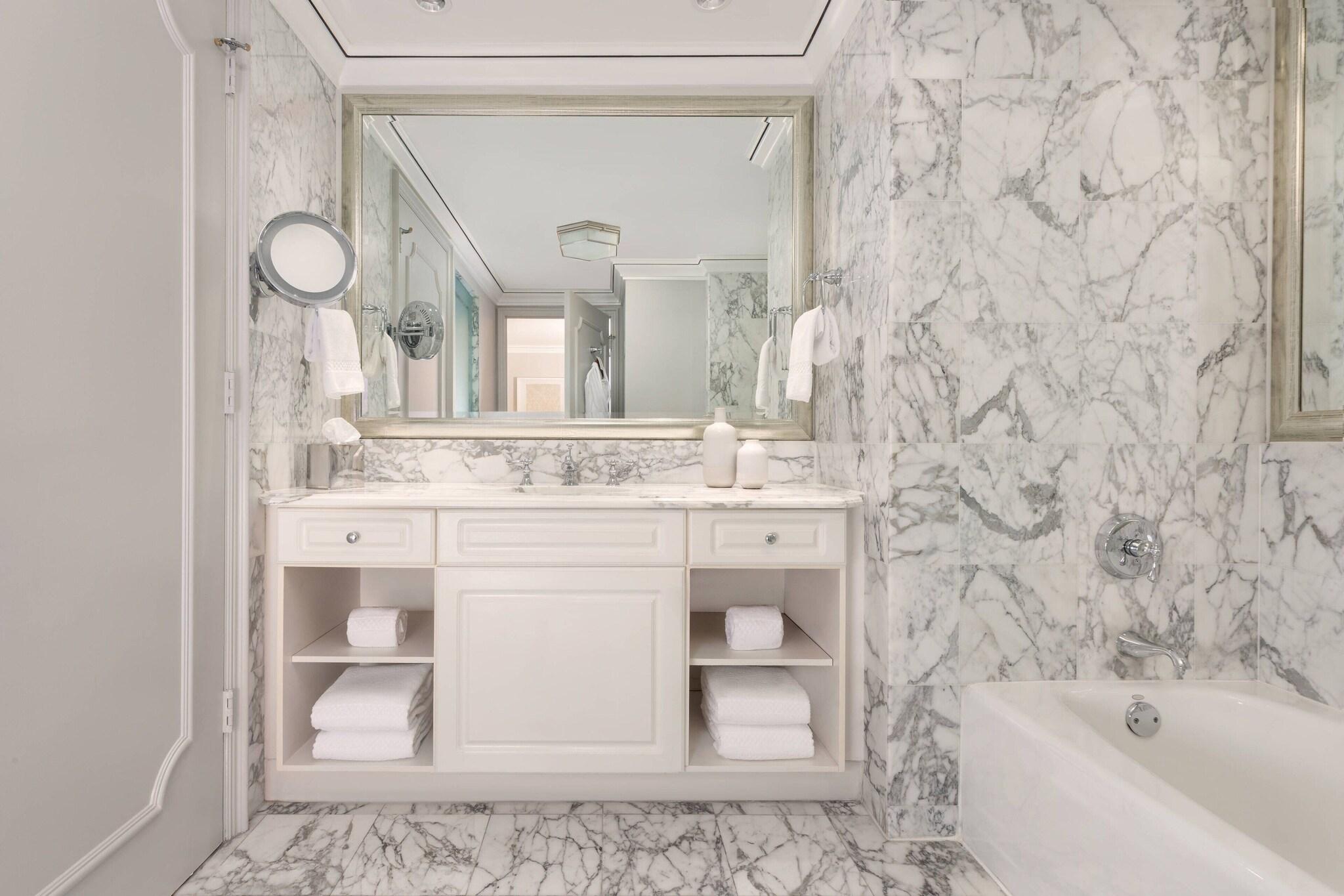 Double Premium City View