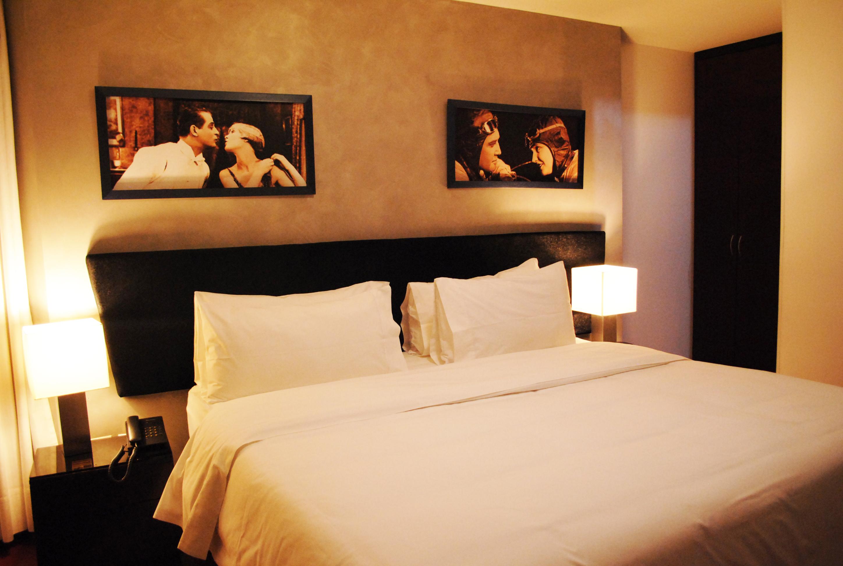 Double Queen Size Bed