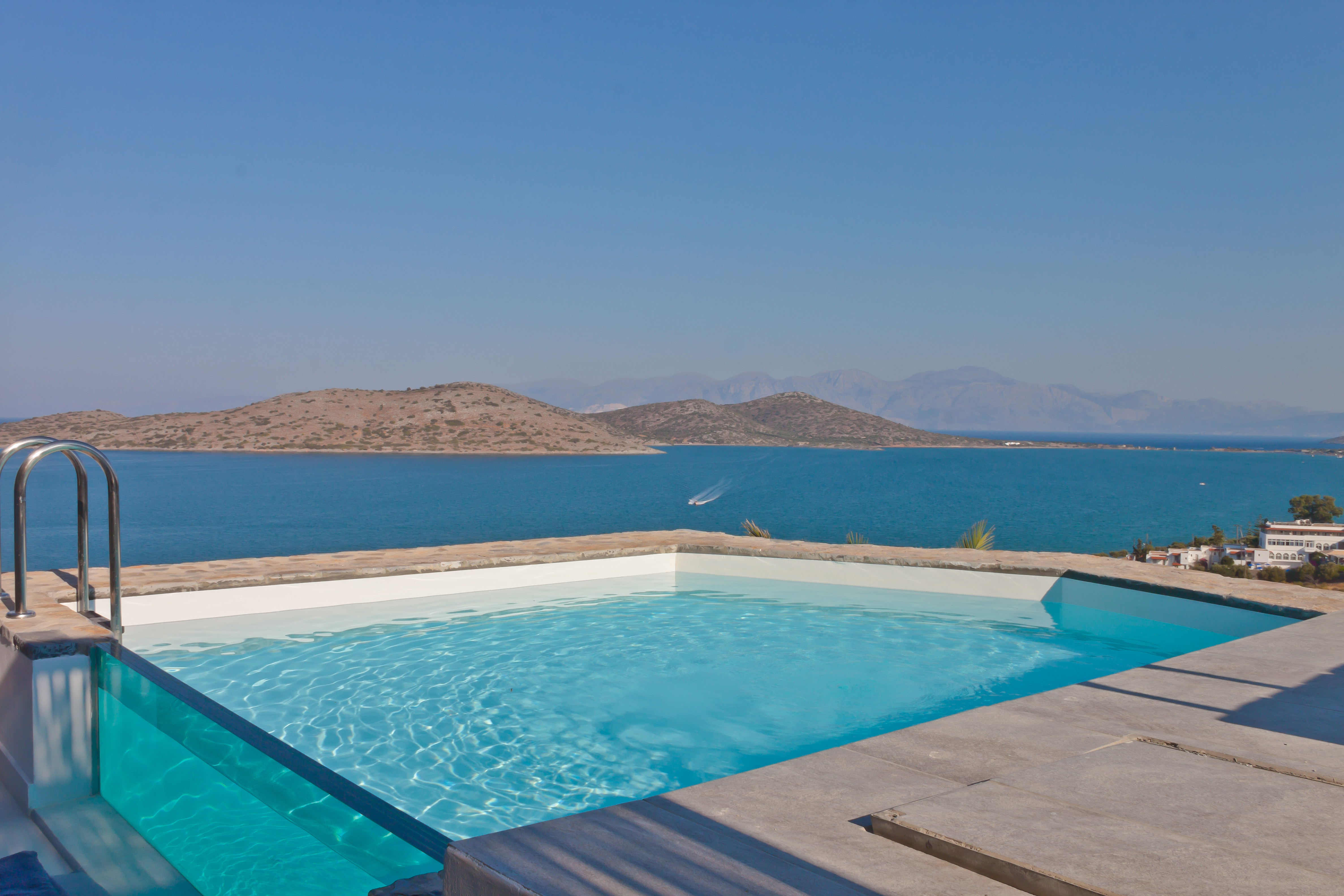 Junior Suite Deluxe with Private Pool