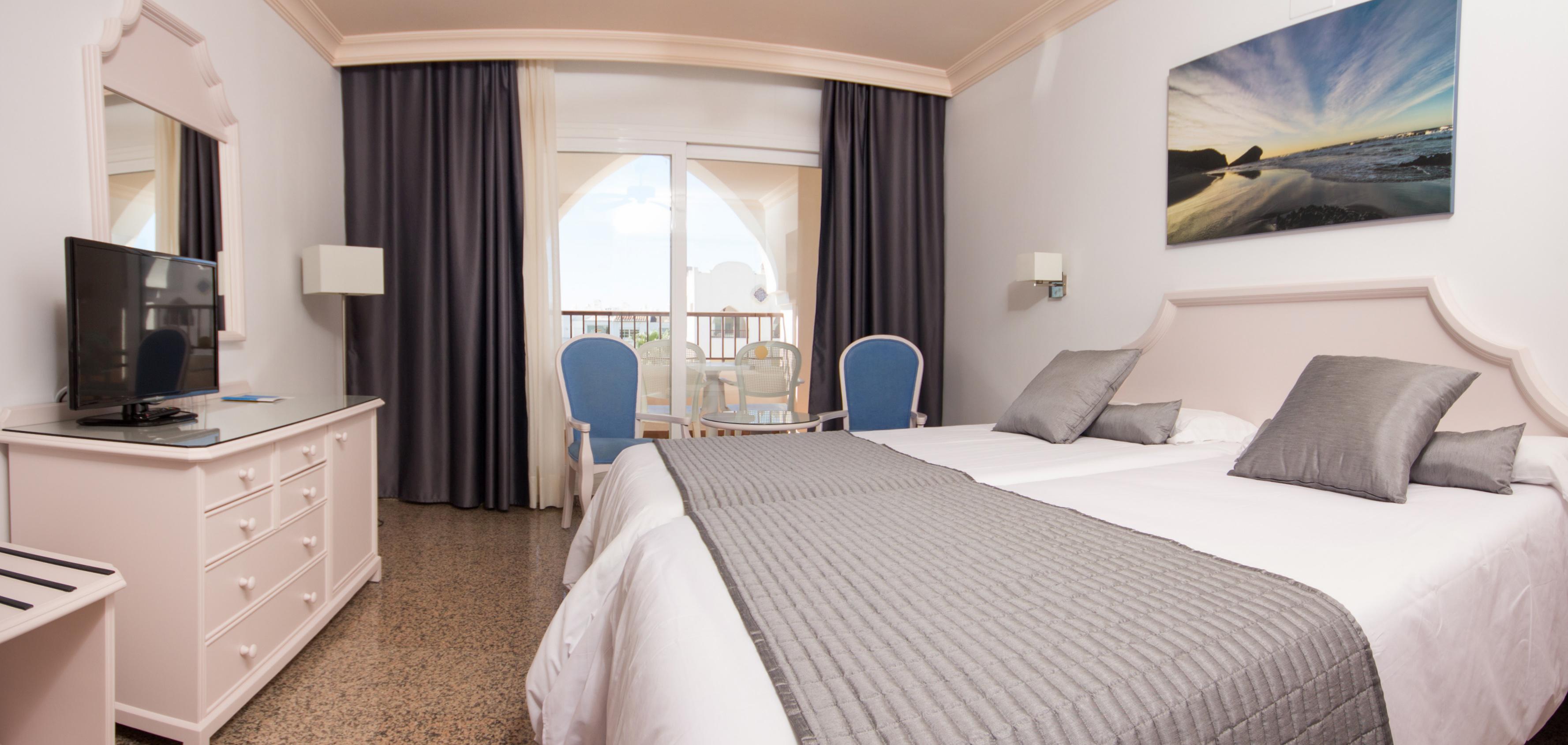 Double or Twin Superior