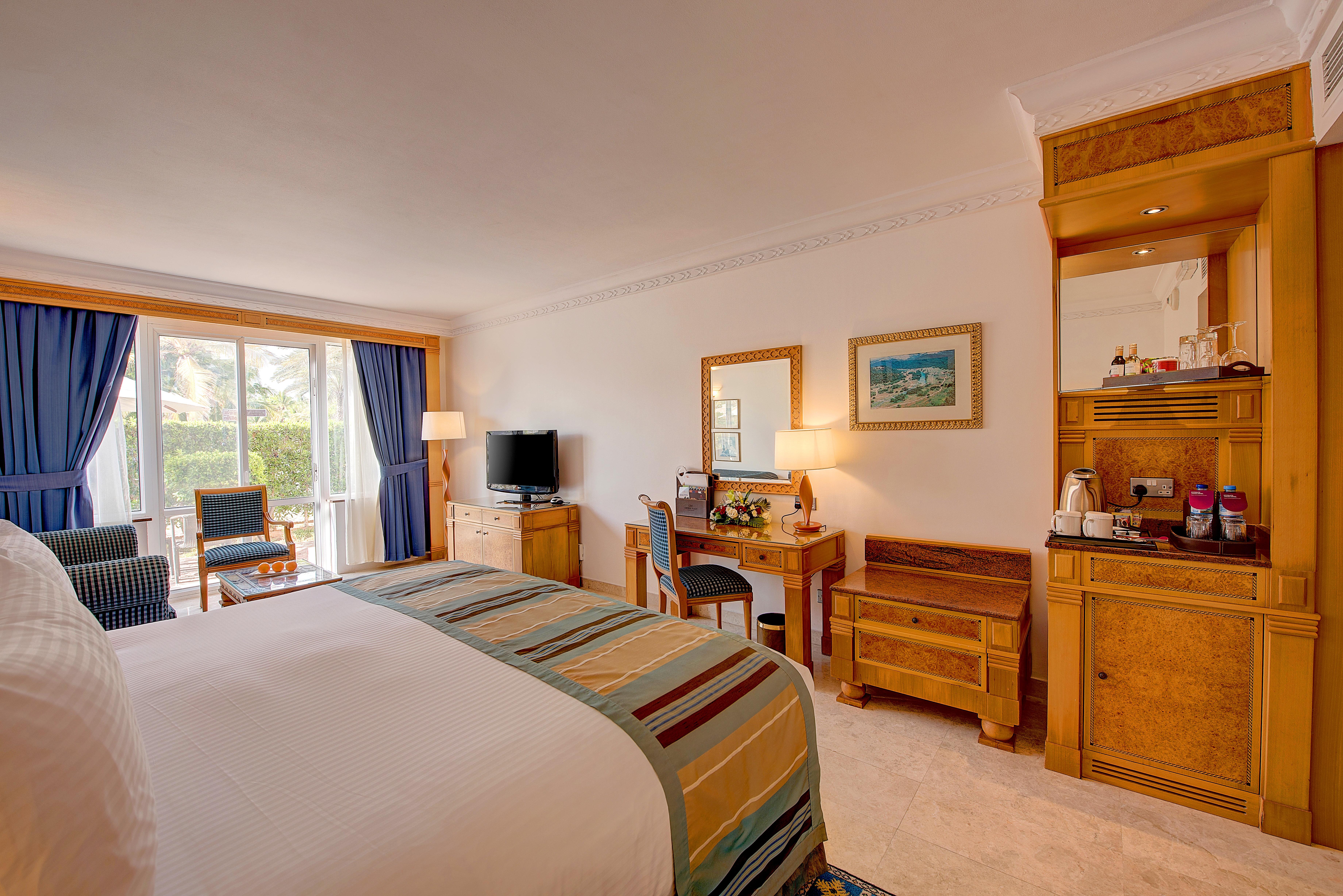 Double King Bed Non Smoking