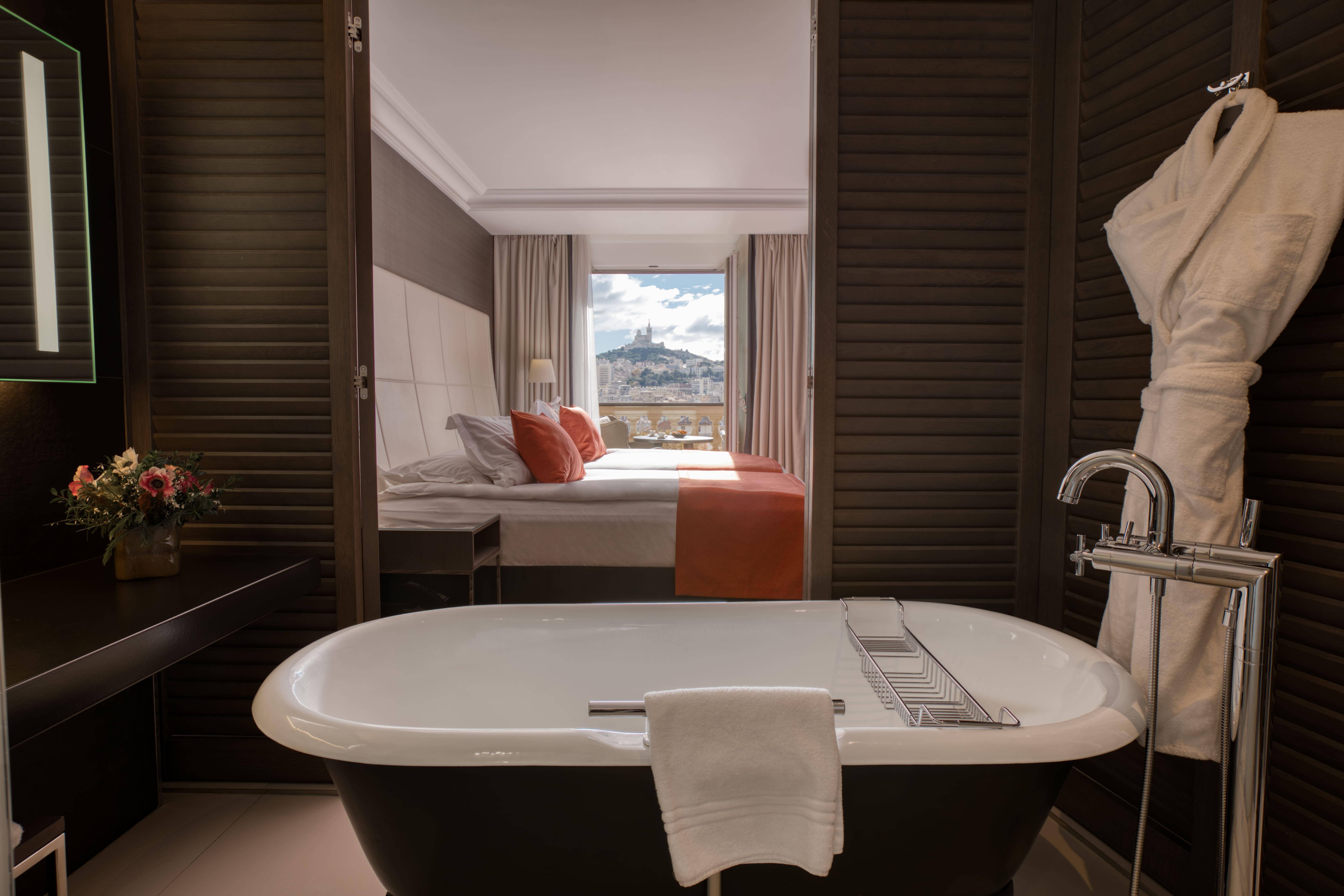 Twin Classic with Terrace