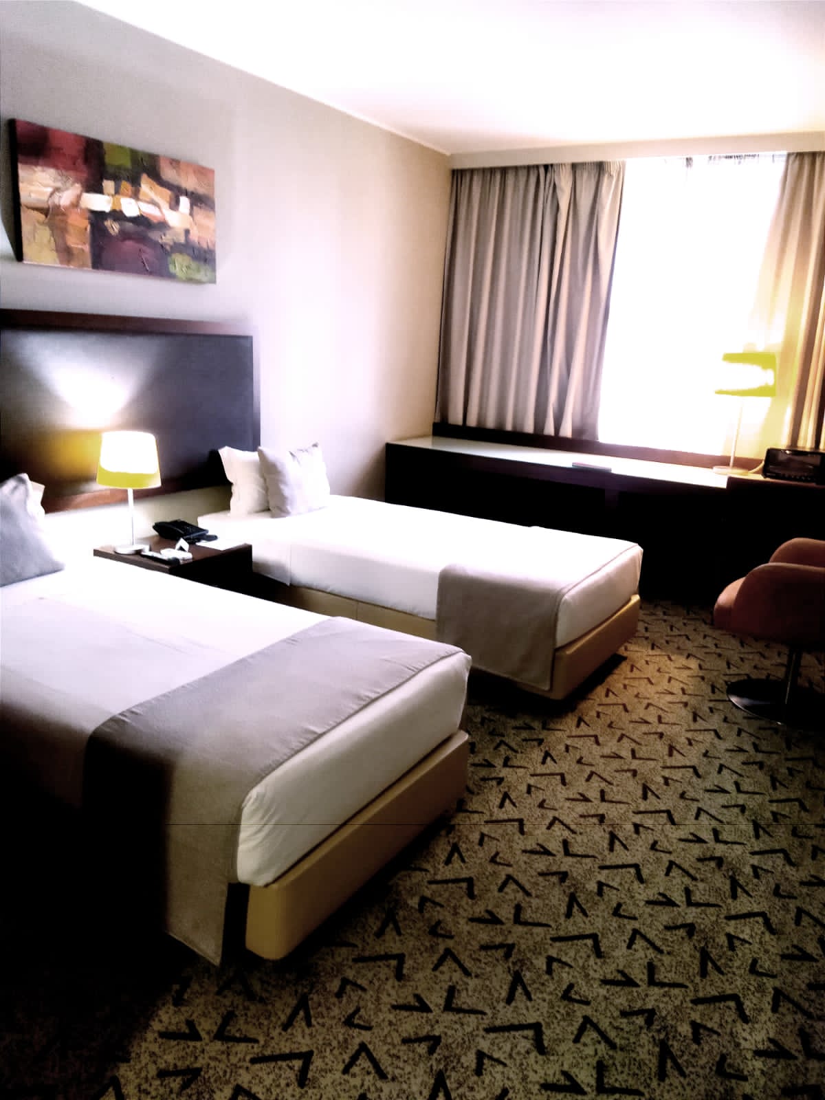 Double Single Executive