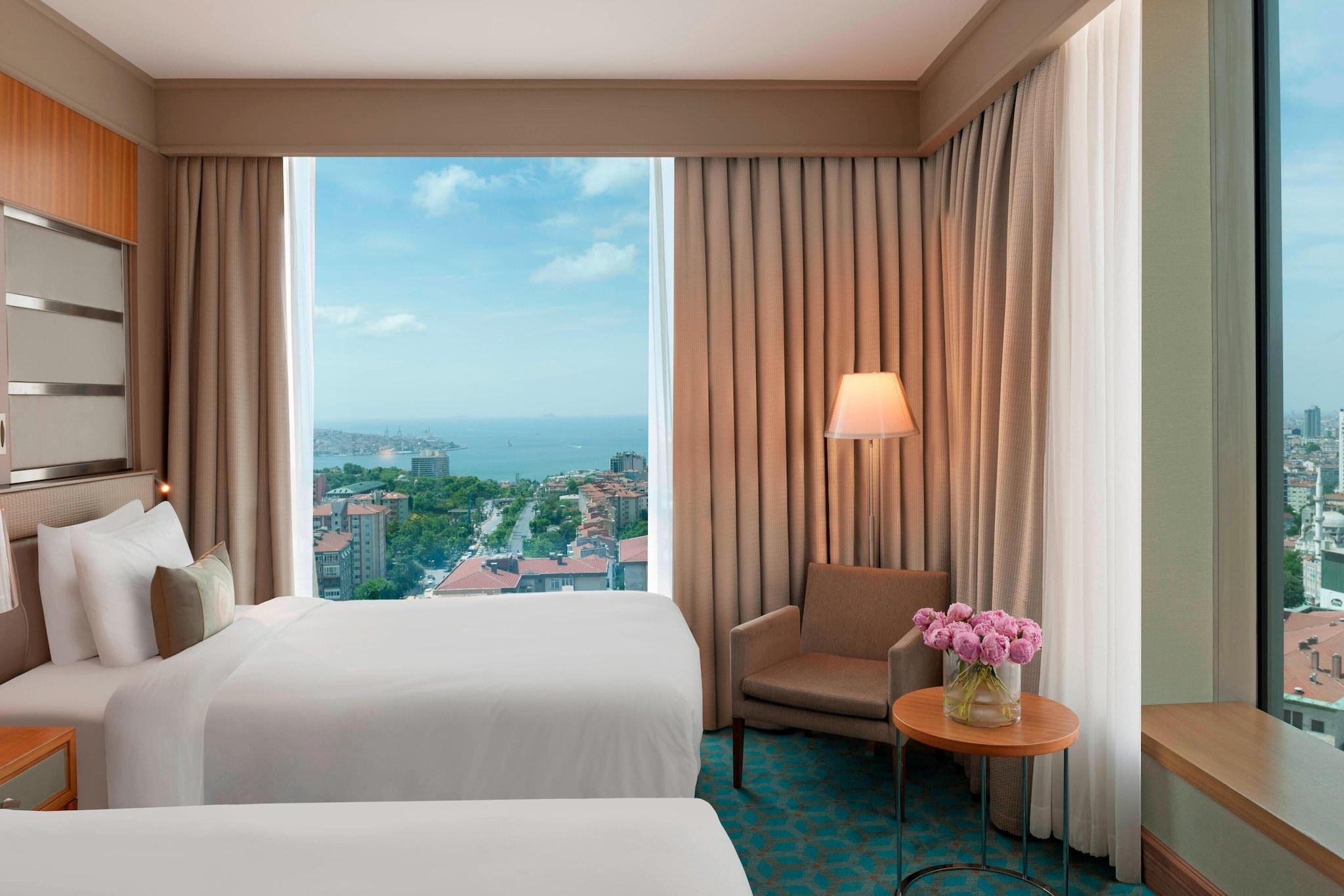 Twin Deluxe Sea View