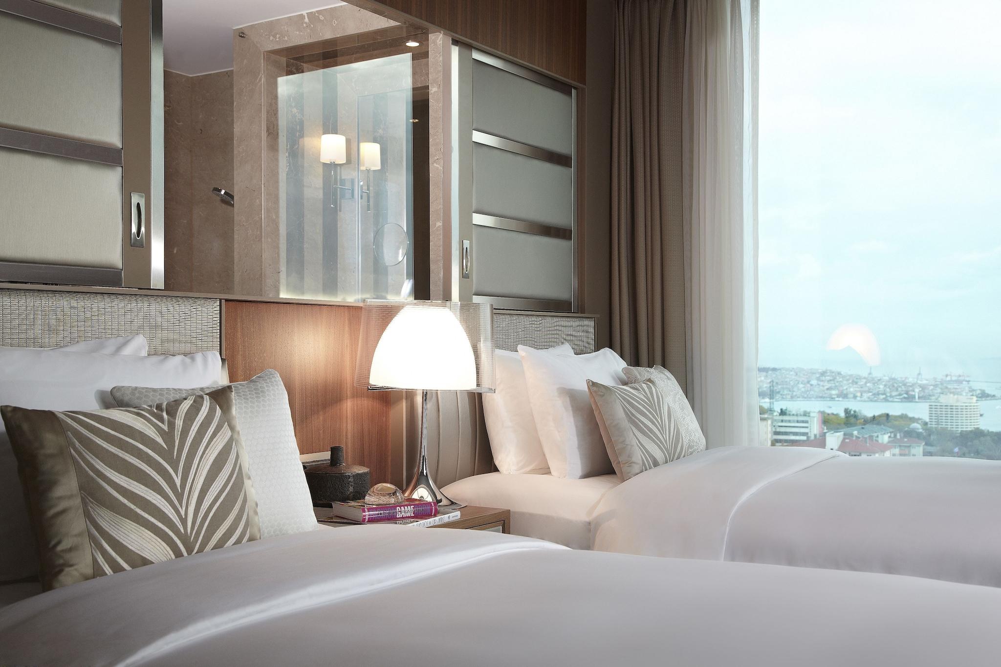 Twin Deluxe Sea View