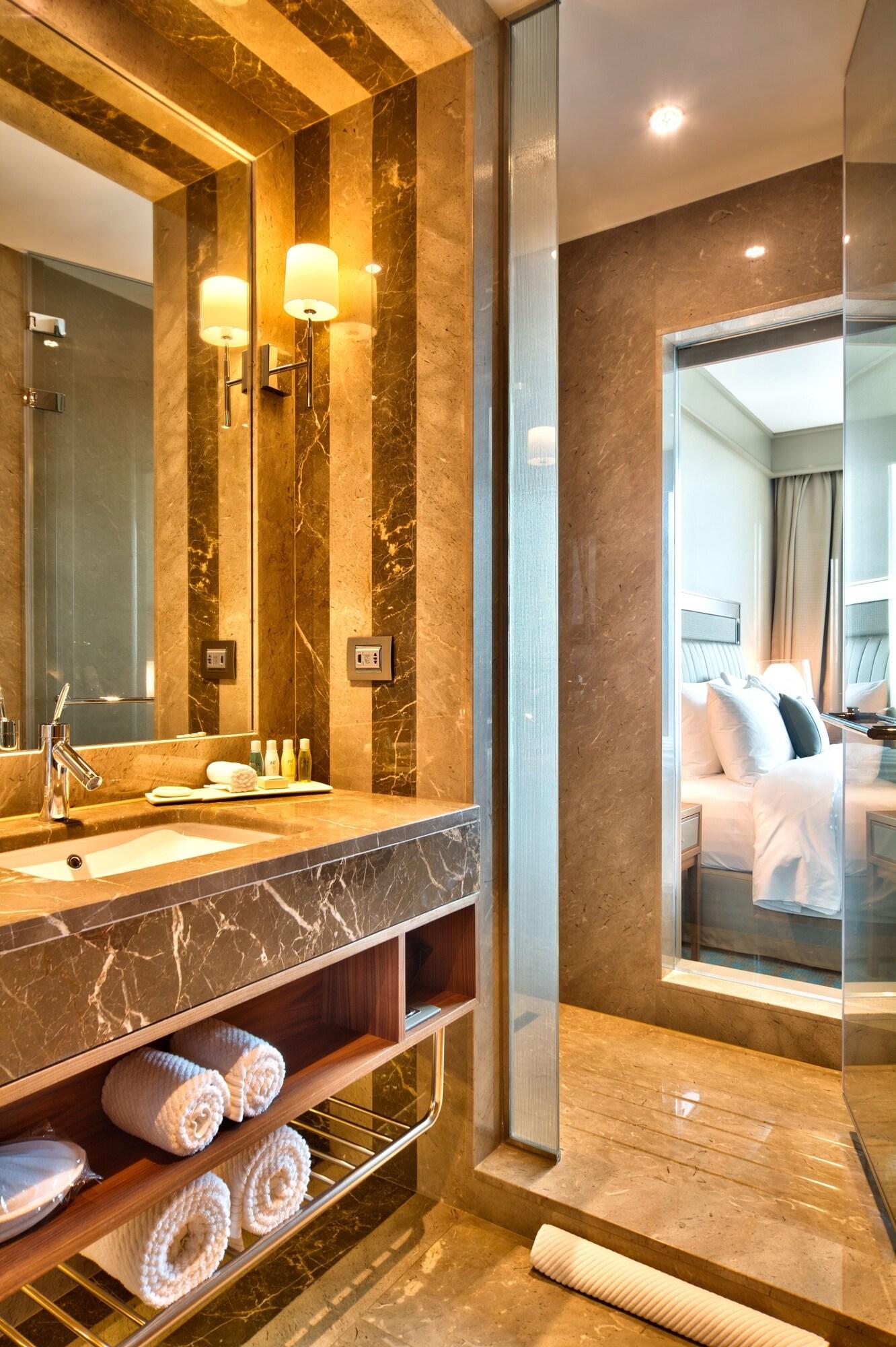 Double Deluxe Sea View