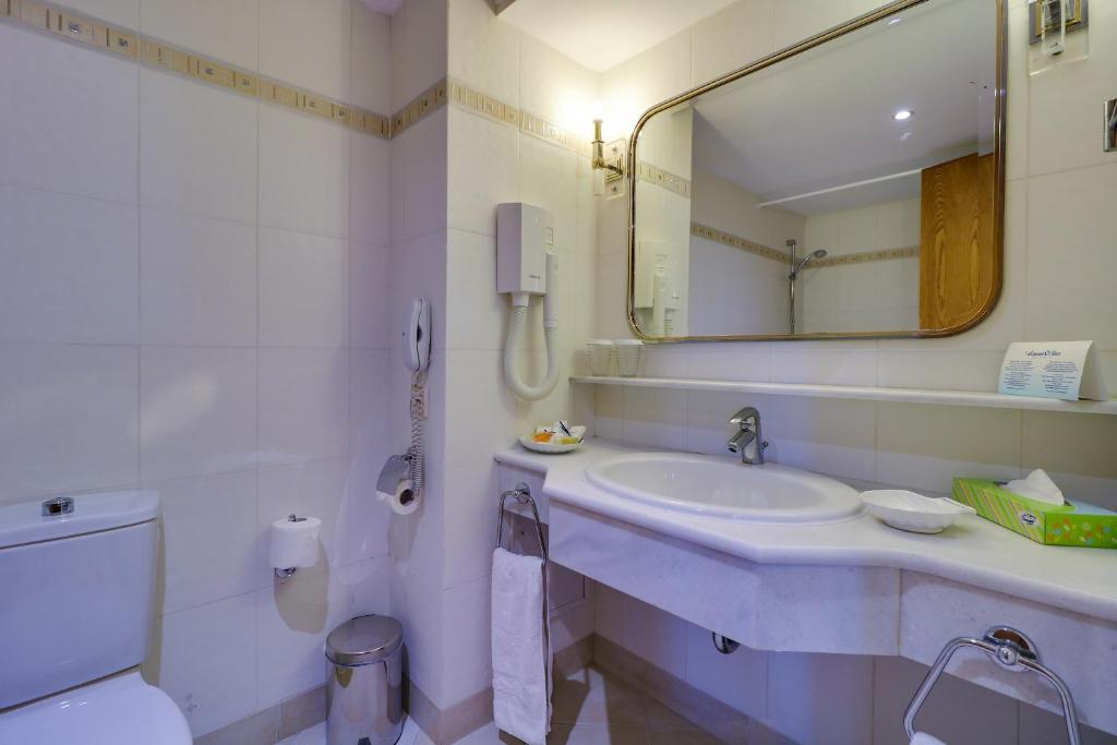 Double or Twin Sea View